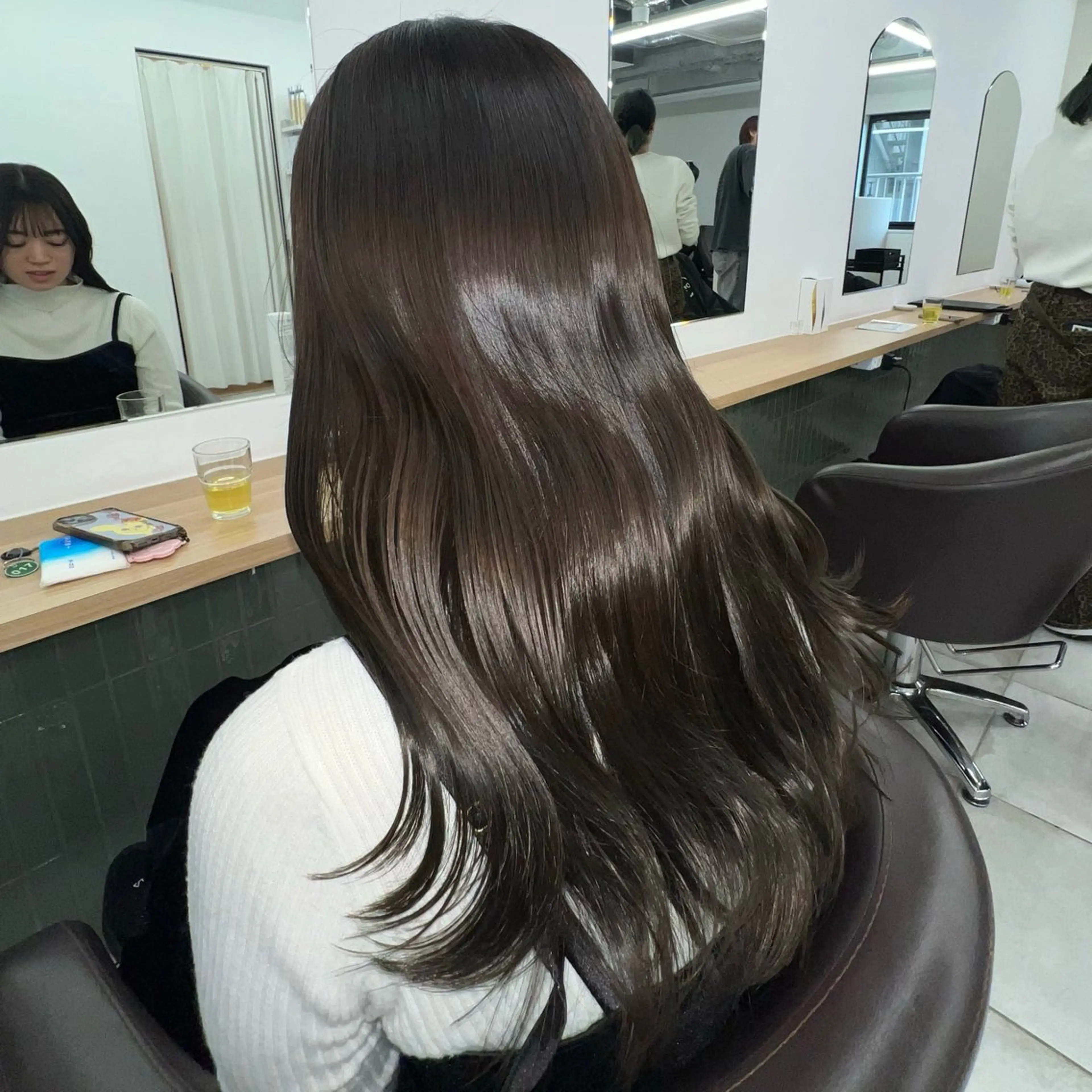 ロング カラー カット ヘアカラー トリートメント ハイトーン/透明感 カラー🌿KANTAのヘアスタイル