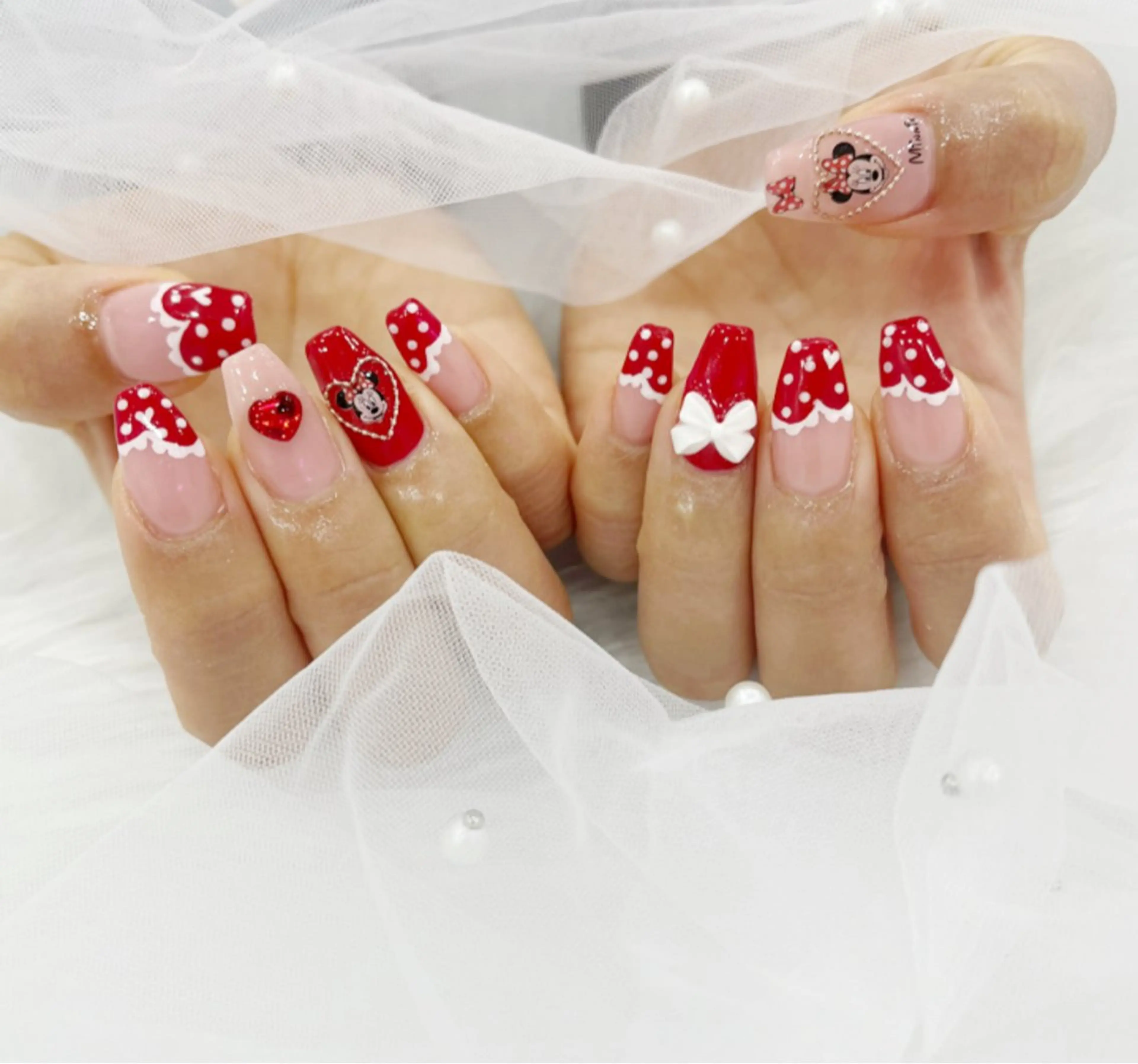 ネイル 長さ出し フットネイル ジェルネイル 韓国ネイル マグネットネイル #Amin所属・#Amin nail salonのネイルデザイン