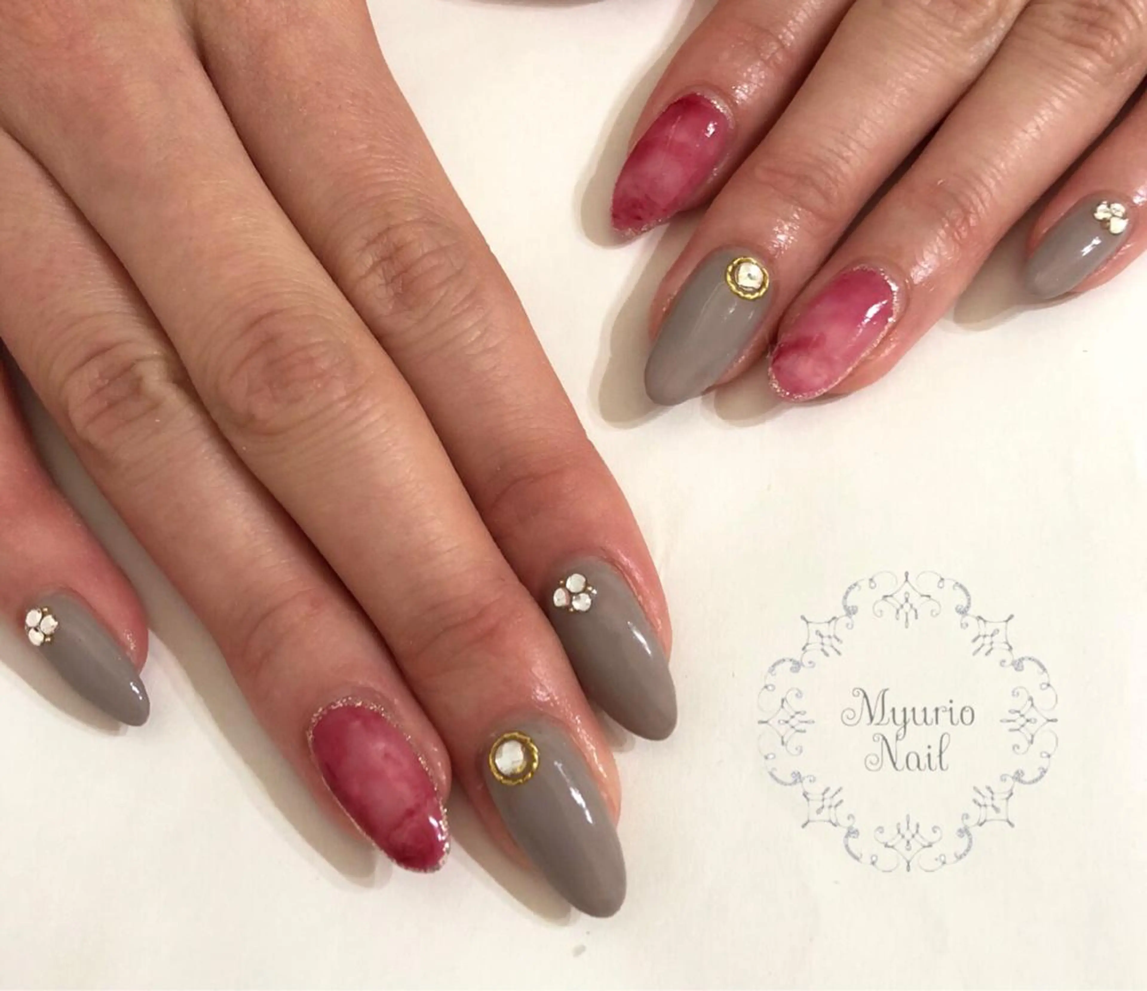 ネイル nail & eyelash Sympa 新横浜所属・𝓢𝔂𝓶𝓹𝓪 𝓜iwako🐰ᩚのネイルデザイン