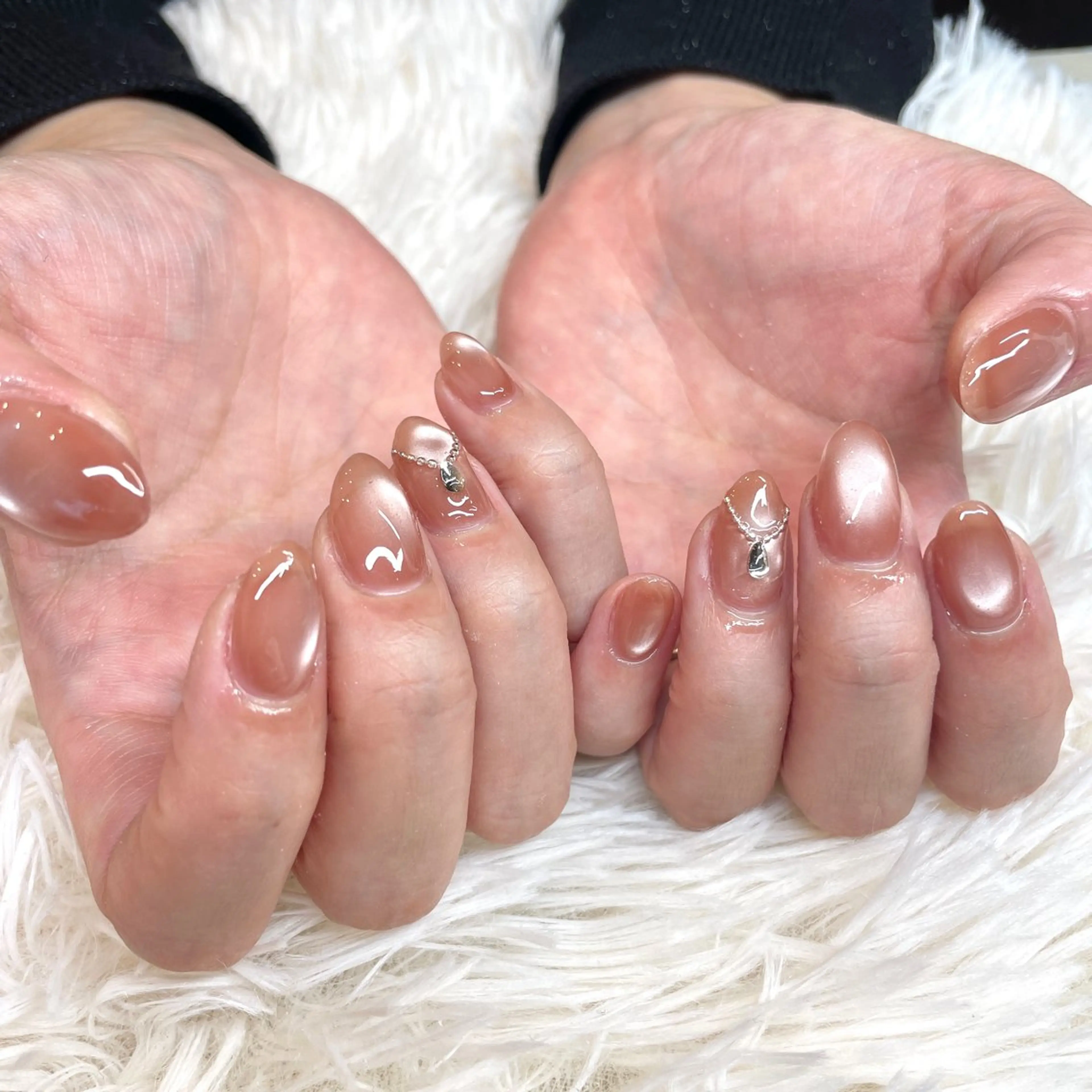 ネイル ハンドネイル ＜まつげパーマ・アイブロウ・ヘアメイク 専門店＞Le vail 札幌円山店所属・Le vail Saitoのネイルデザイン