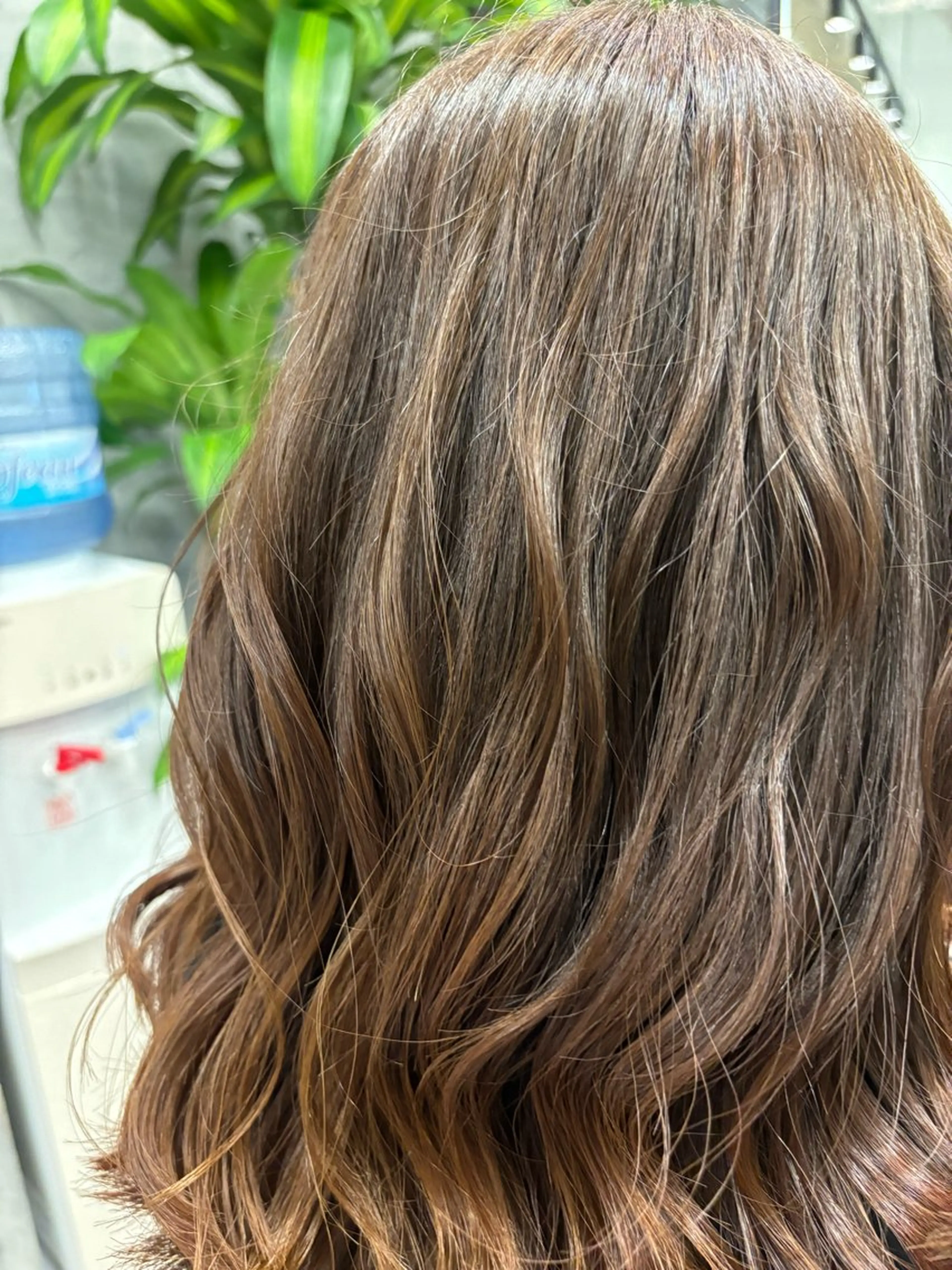 セミロング ヘアカラー ユイナ カラーモデル大募集のヘアスタイル