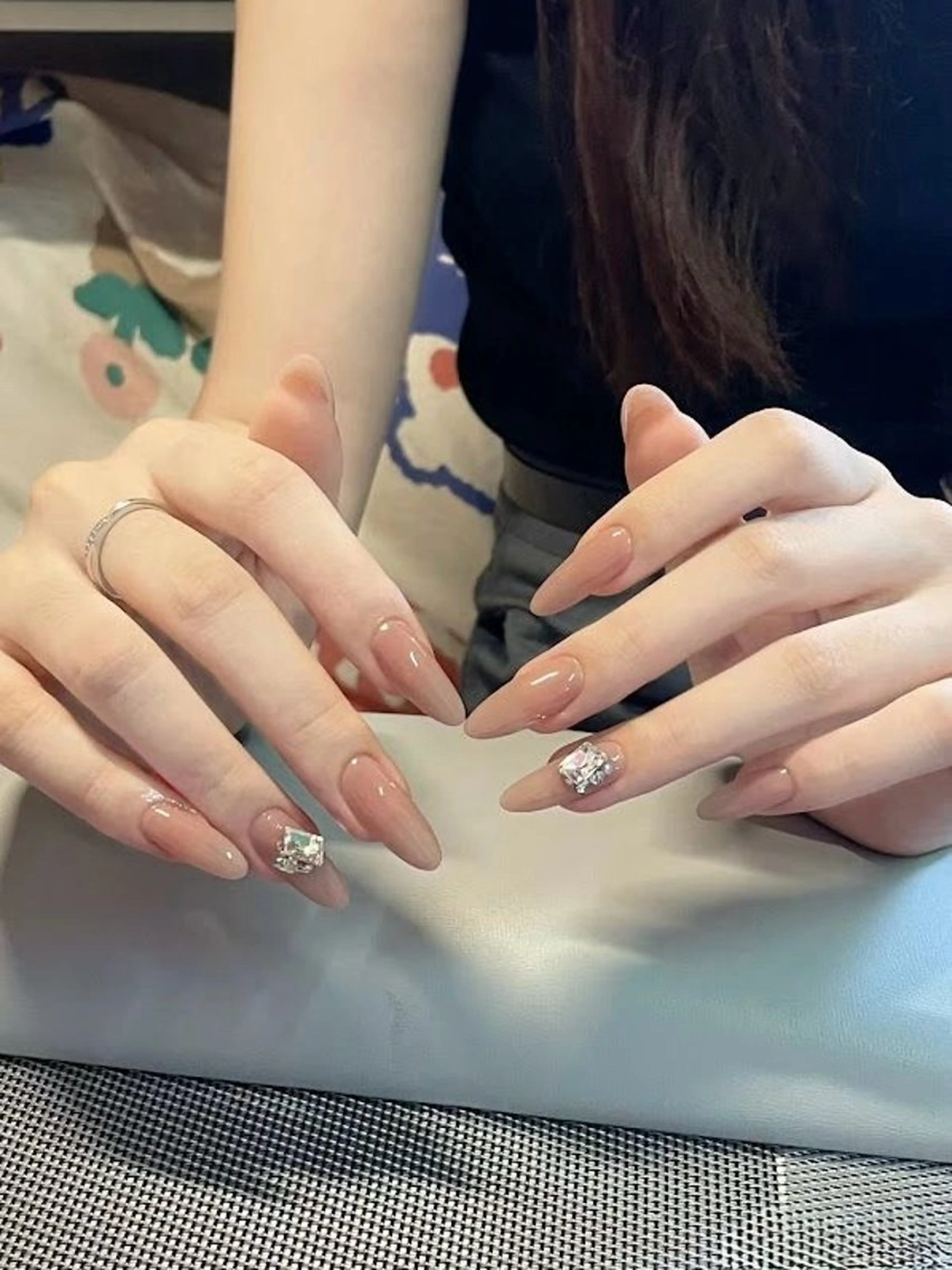 ネイル 長さ出し フレンチネイル グラデーション 卒業式 マグネットネイル ハンドネイル MIHANA NAILのネイルデザイン