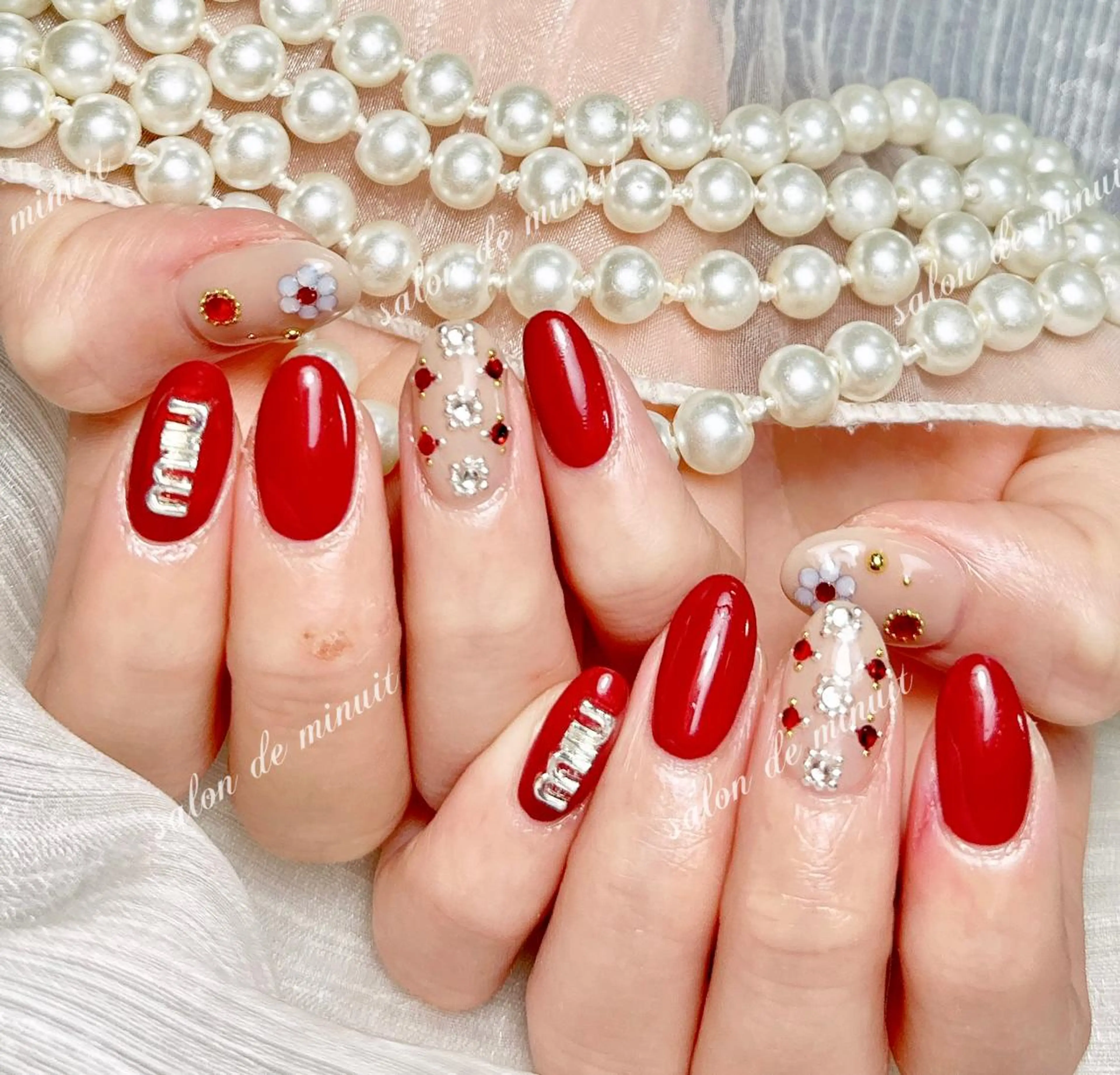 ネイル Salon de Minuit🦩のネイルデザイン