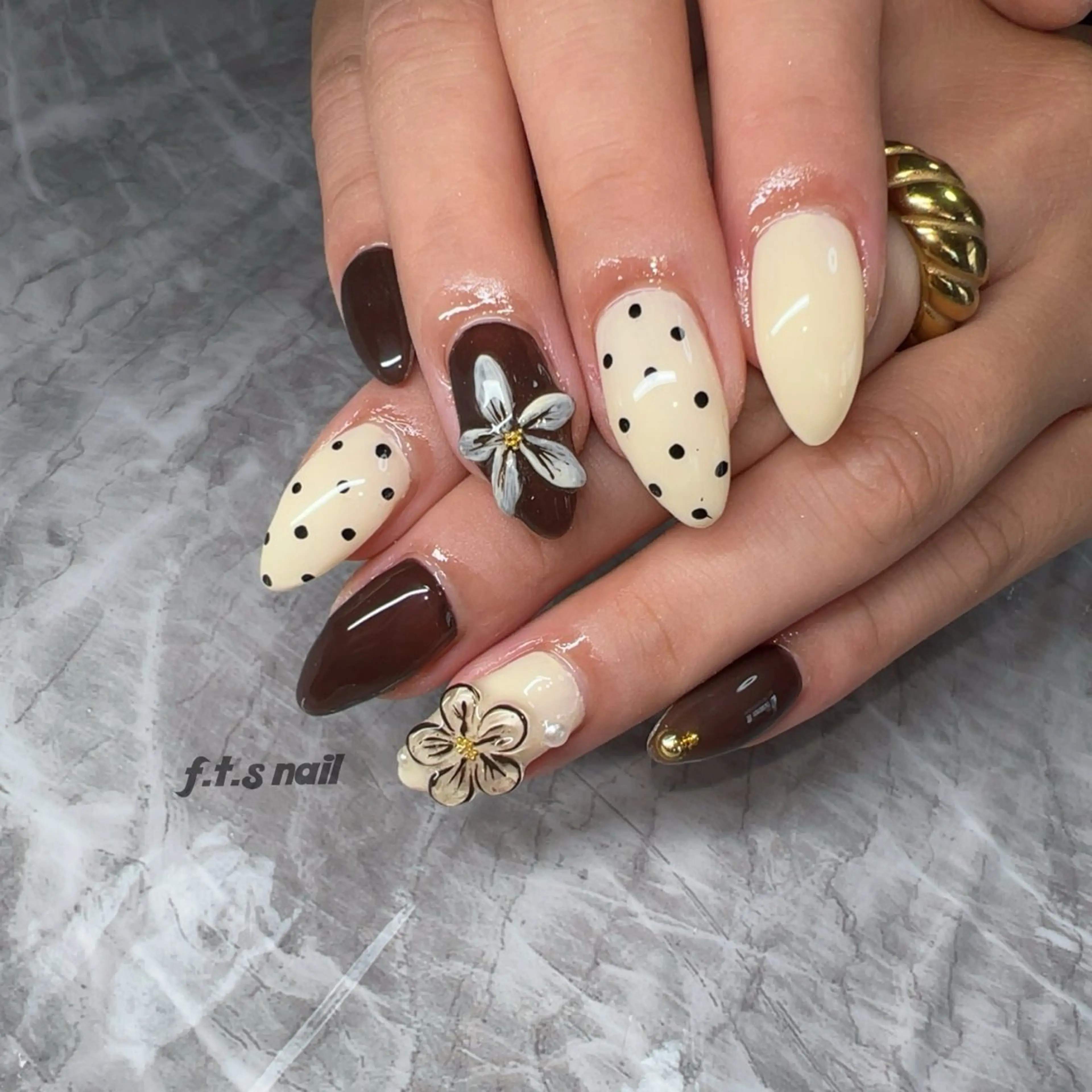 ネイル F.T.S nailのネイルデザイン