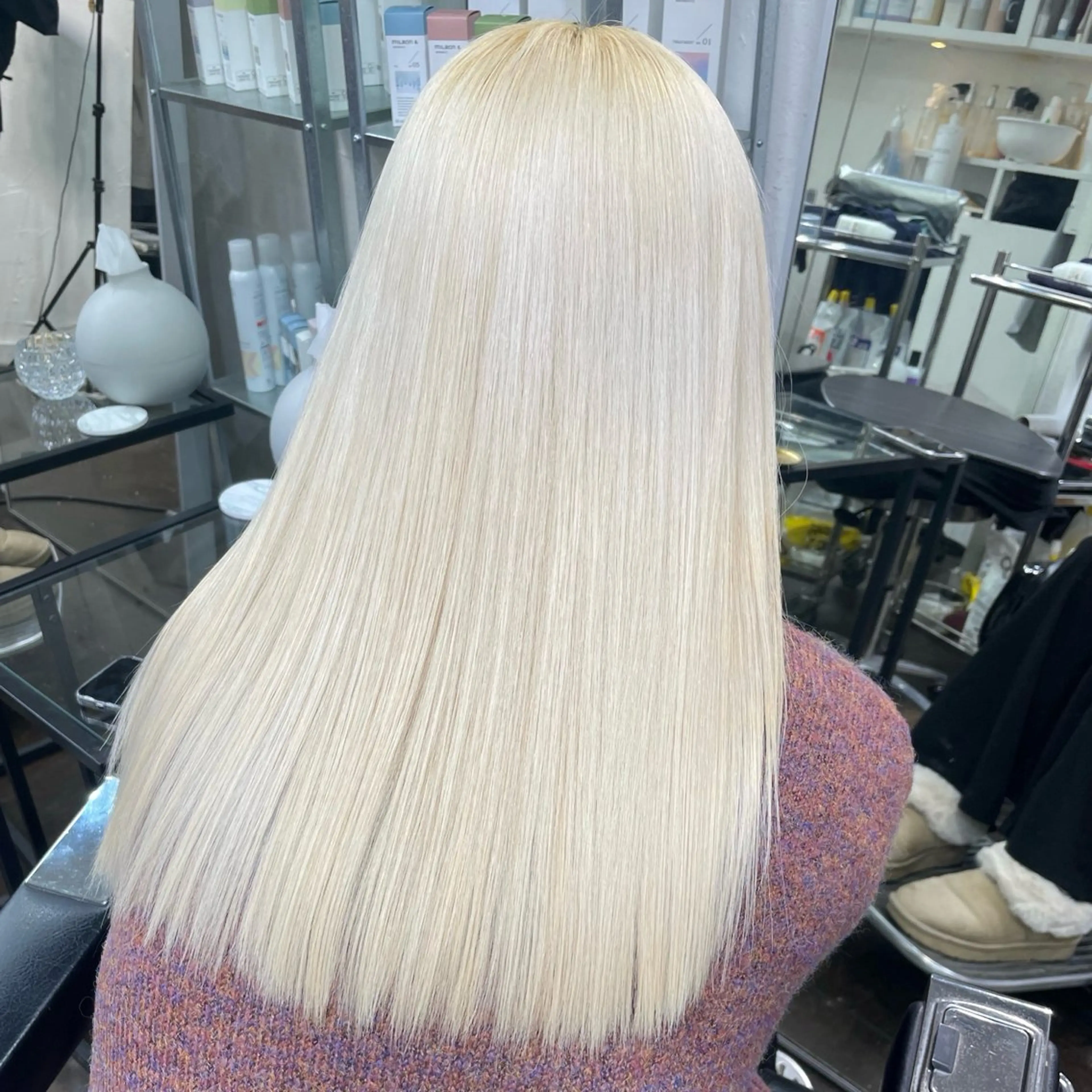 ロング カラー ブリーチ 抜きっぱなしブロンド ブロンド ヘアカラー Je suis heureuse Miel所属・🐩艶カラー/ chisato🌙のヘアスタイル