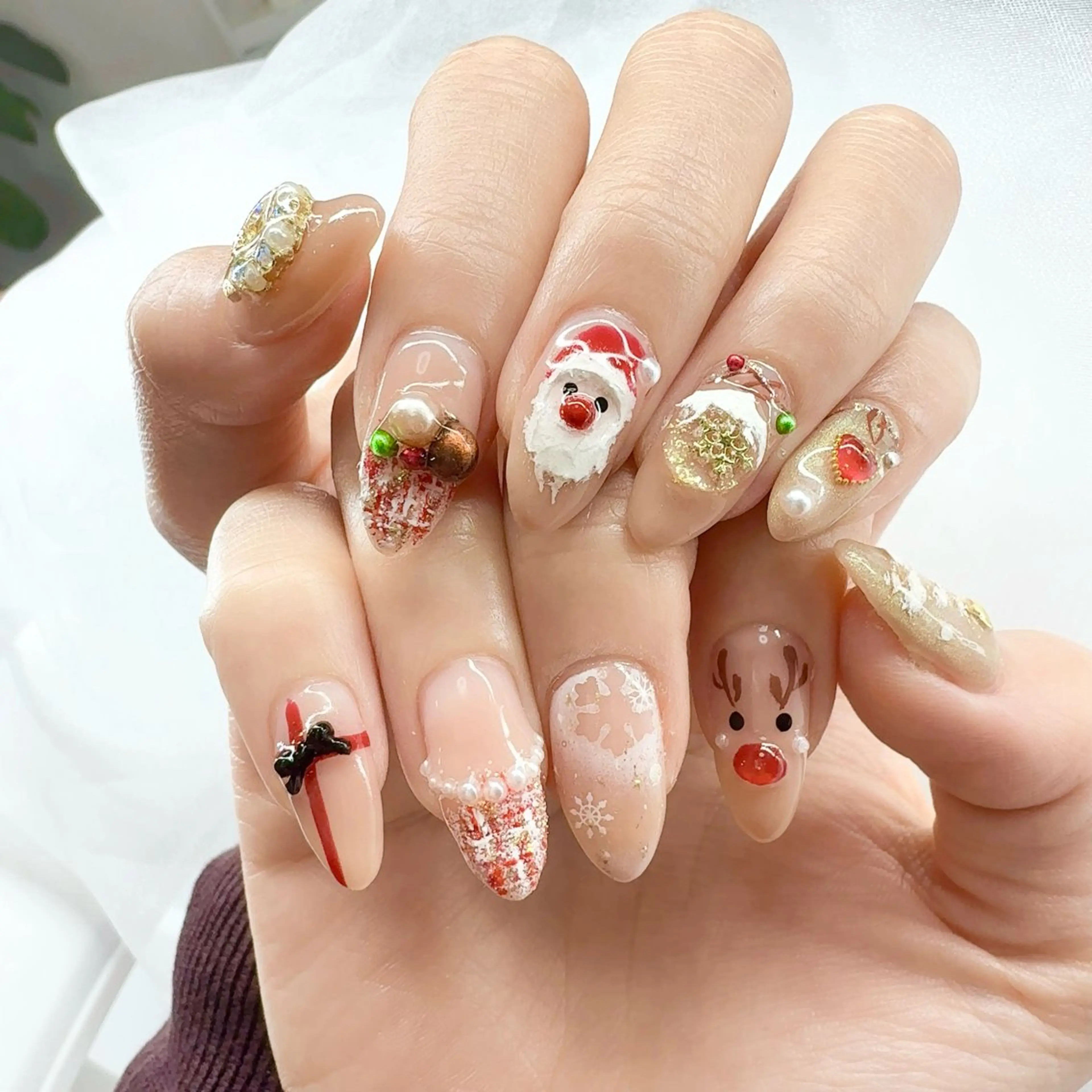 MIYABI NAIL SALON所属・古賀 佳織のネイルデザイン