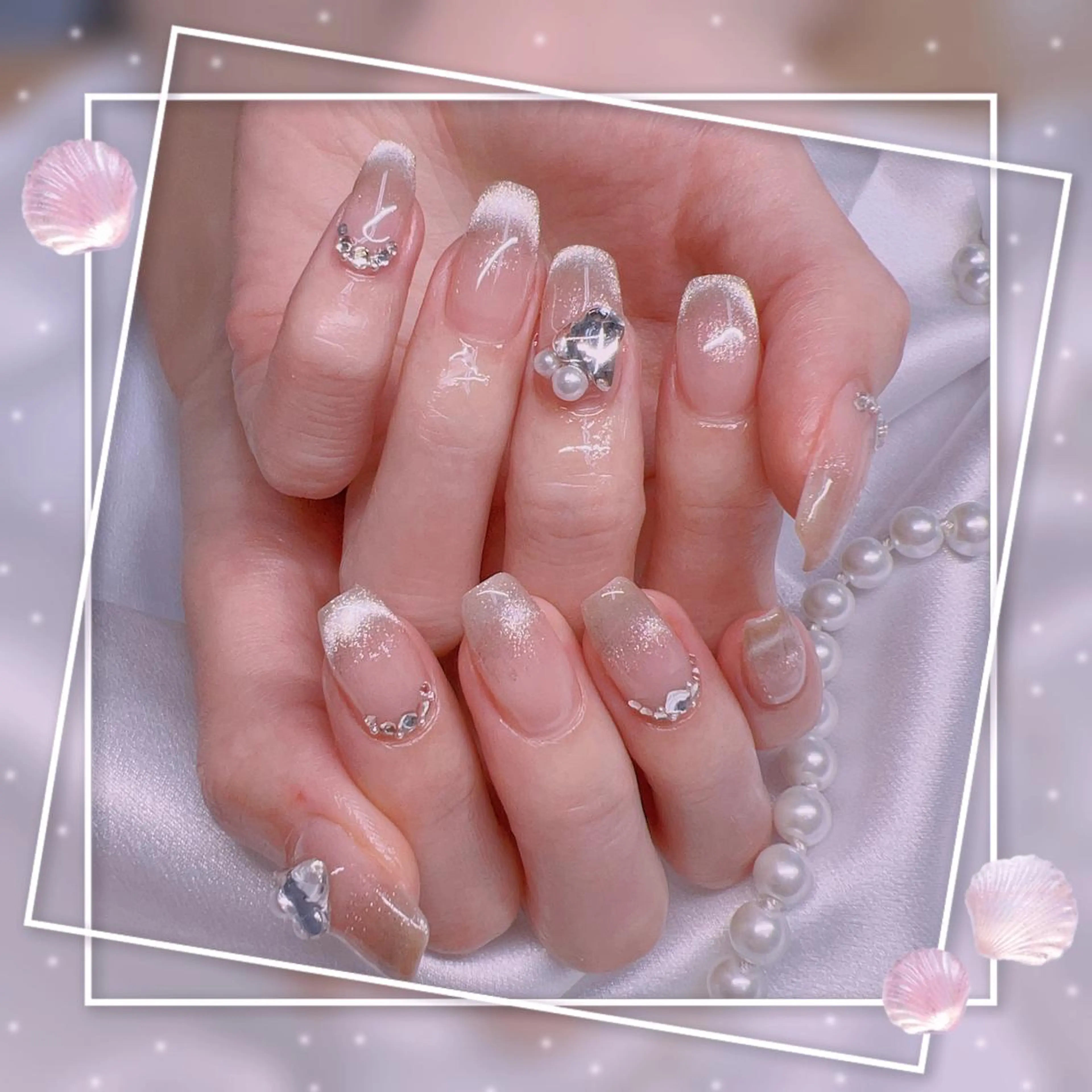 ネイル フレンチネイル キラキラネイル 韓国ネイル マグネットネイル マグネットフレンチ ハンドネイル ハンドケア Chill Nailsalonのネイルデザイン