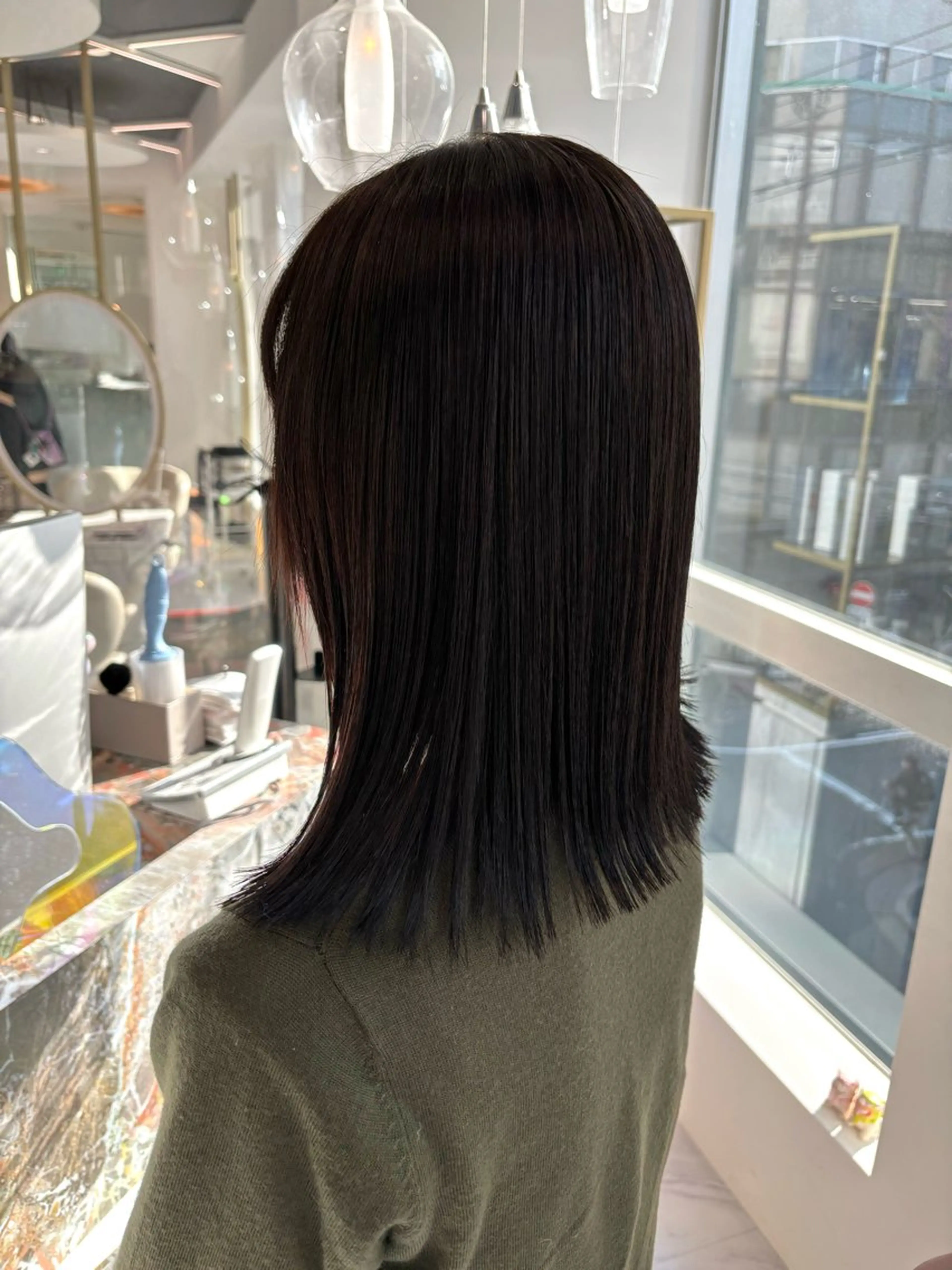 ミディアム MONA SAYAKAのヘアスタイル
