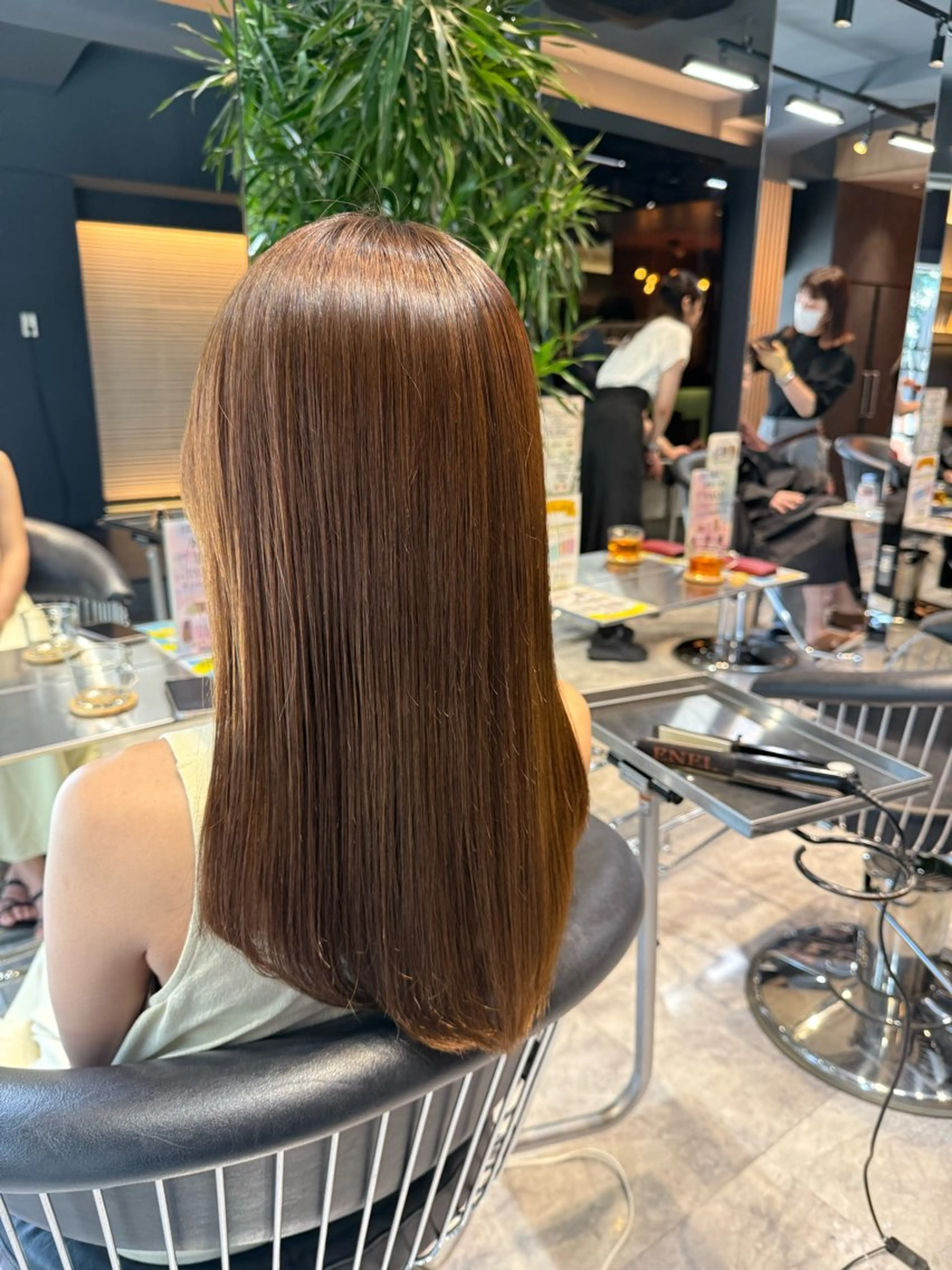 ロング 髪質改善 酸性ストレート ヘアカラー 縮毛矯正 トリートメント 縮毛矯正/酸性ストレ ート/艶カラー/堅田のヘアスタイル