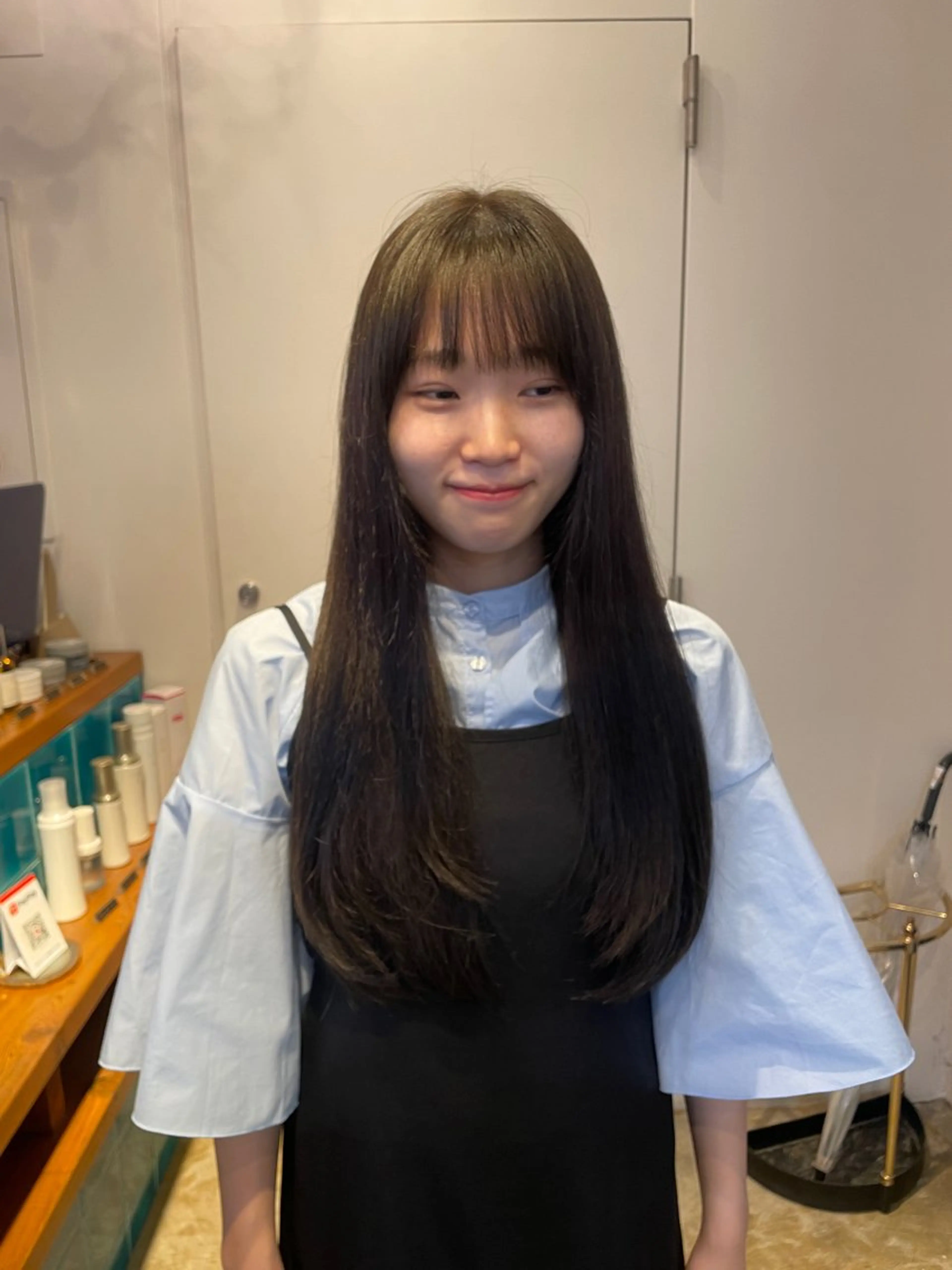 ロング カラー レイヤーカット RIN／韓国ヘア レイヤーカットのヘアスタイル