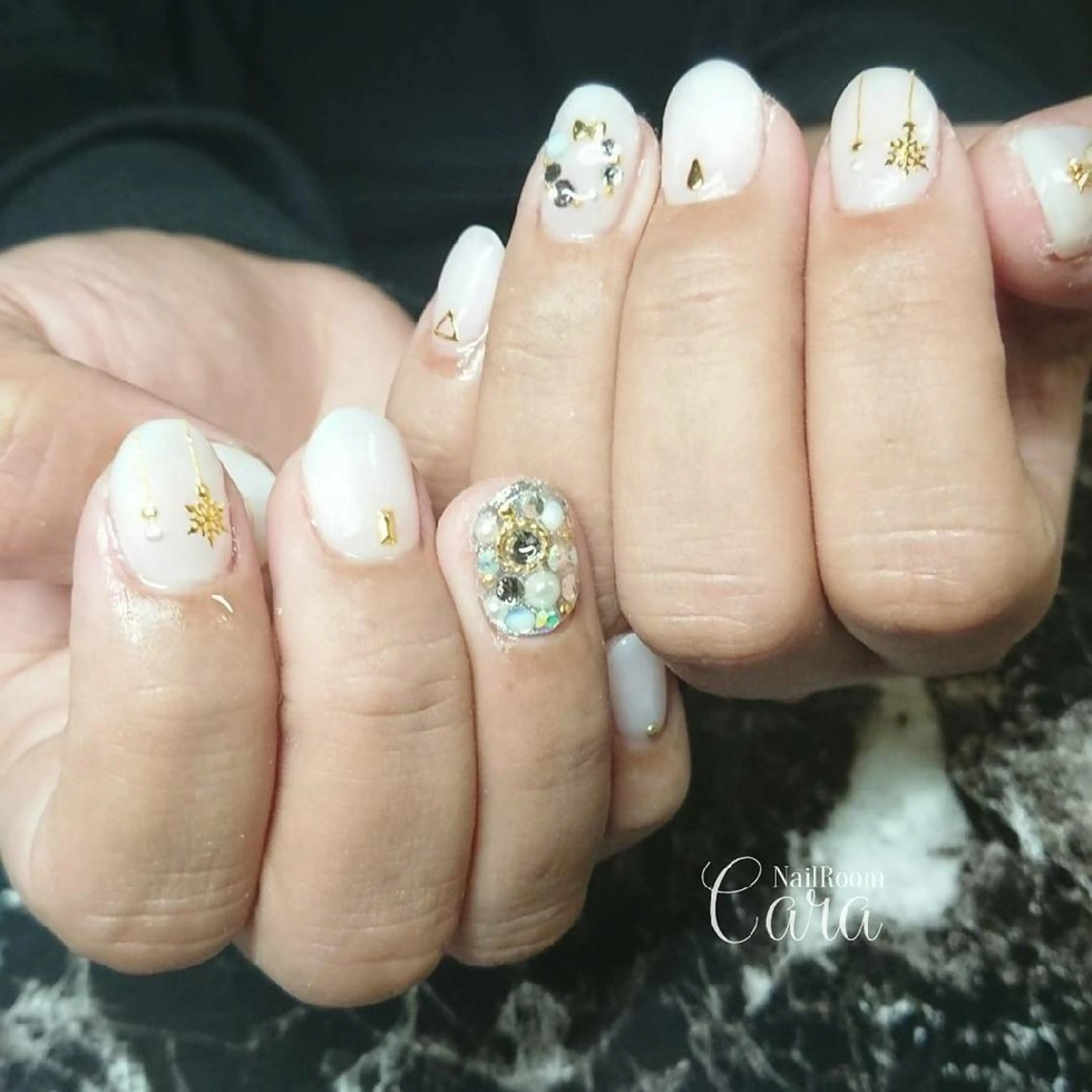 ネイル instinkt_ Mio Mizunoのネイルデザイン