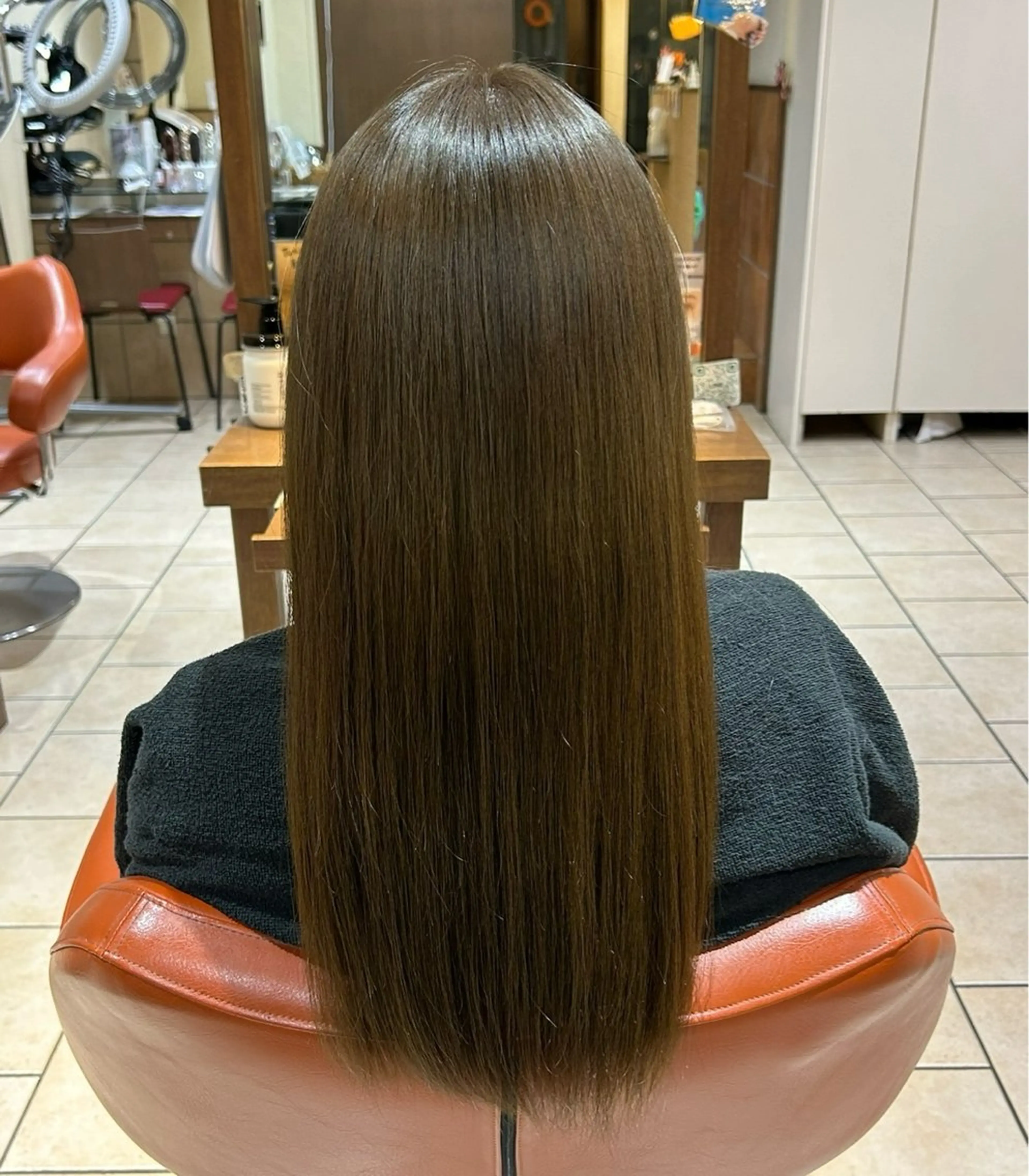 ロング カラー ヘアカラー トリートメント 武藤 梨花のヘアスタイル