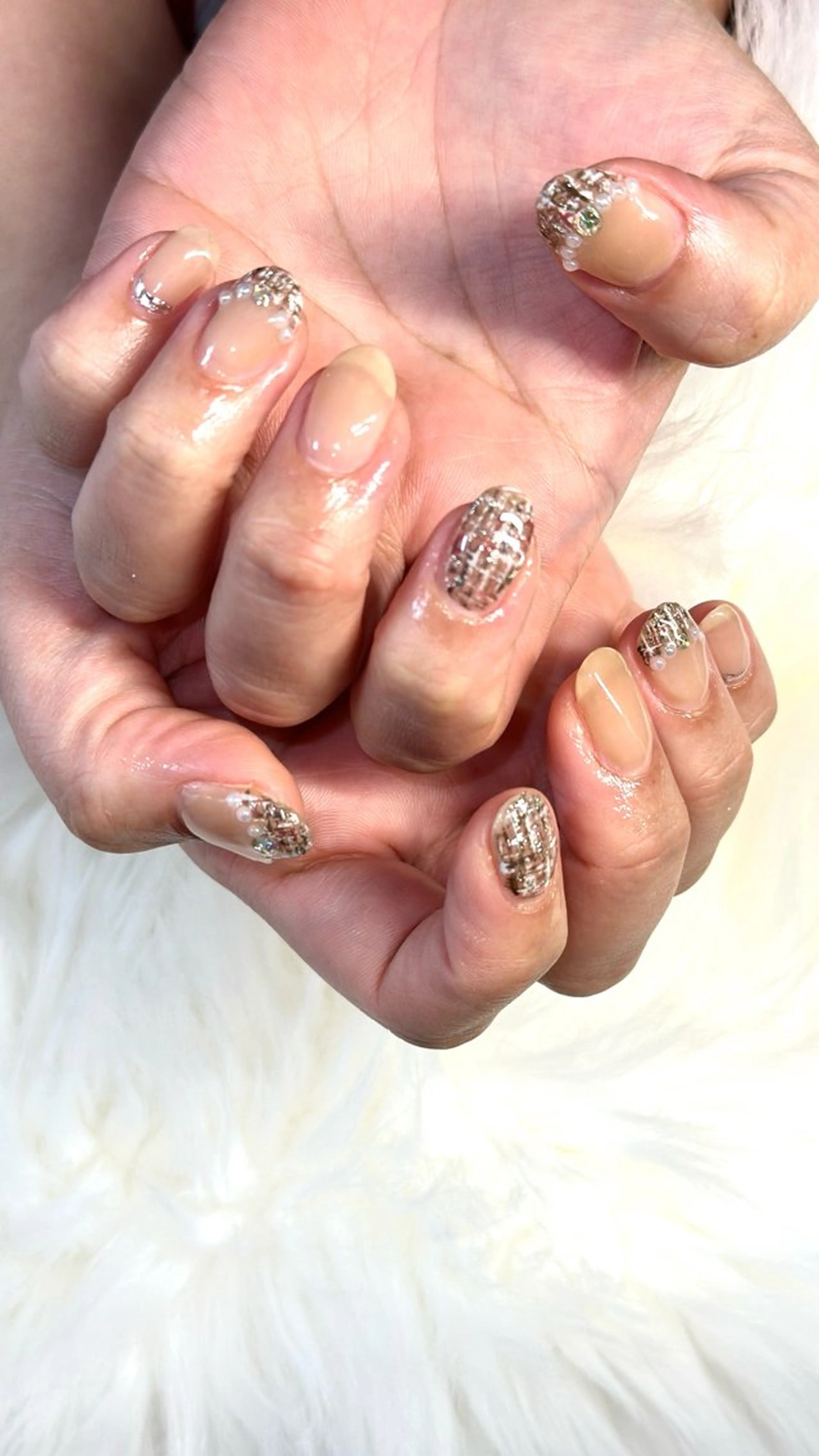 ネイル ツイードネイル Queenie nailのネイルデザイン