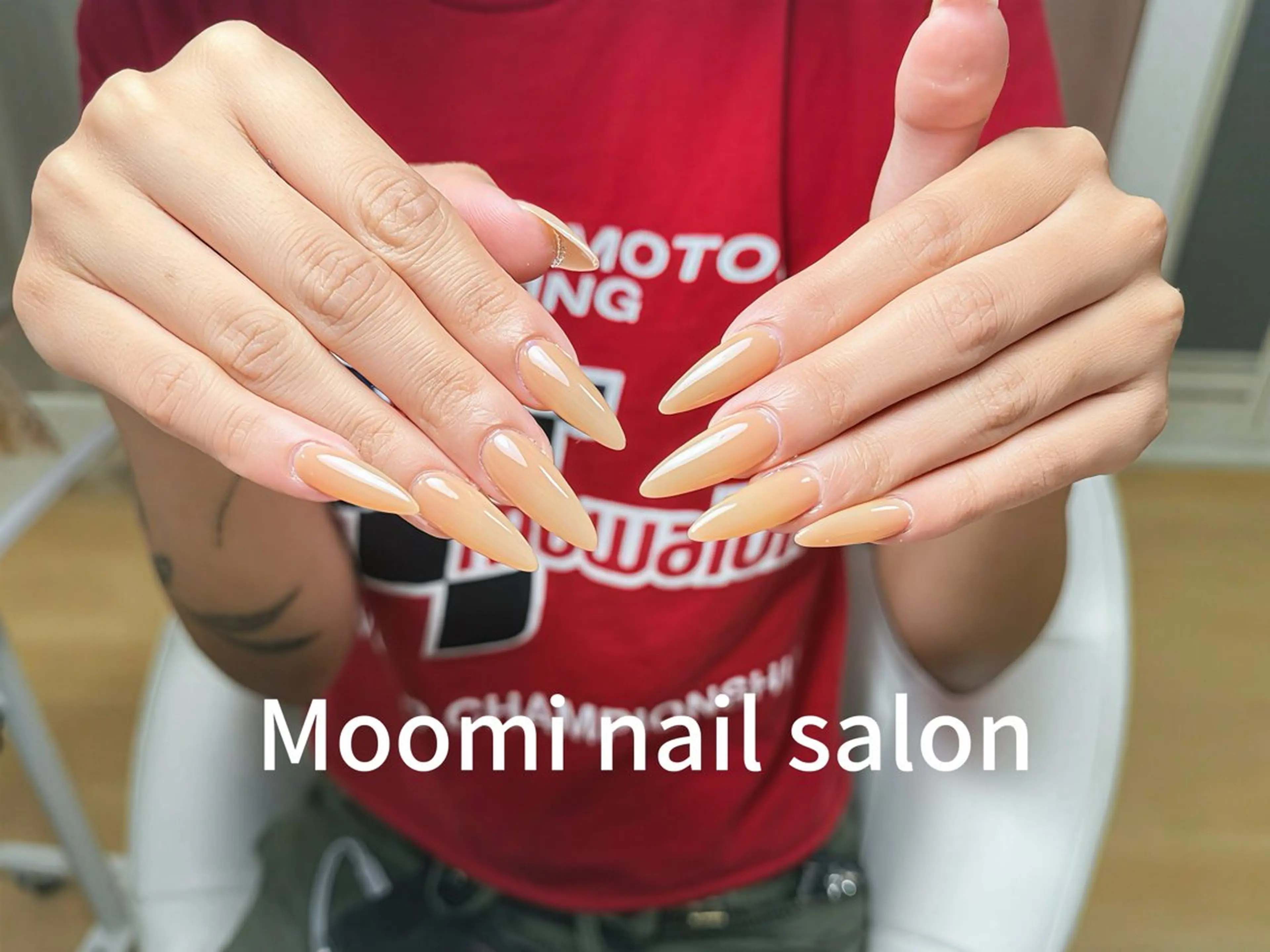 ロング Moomi あずりのネイルデザイン