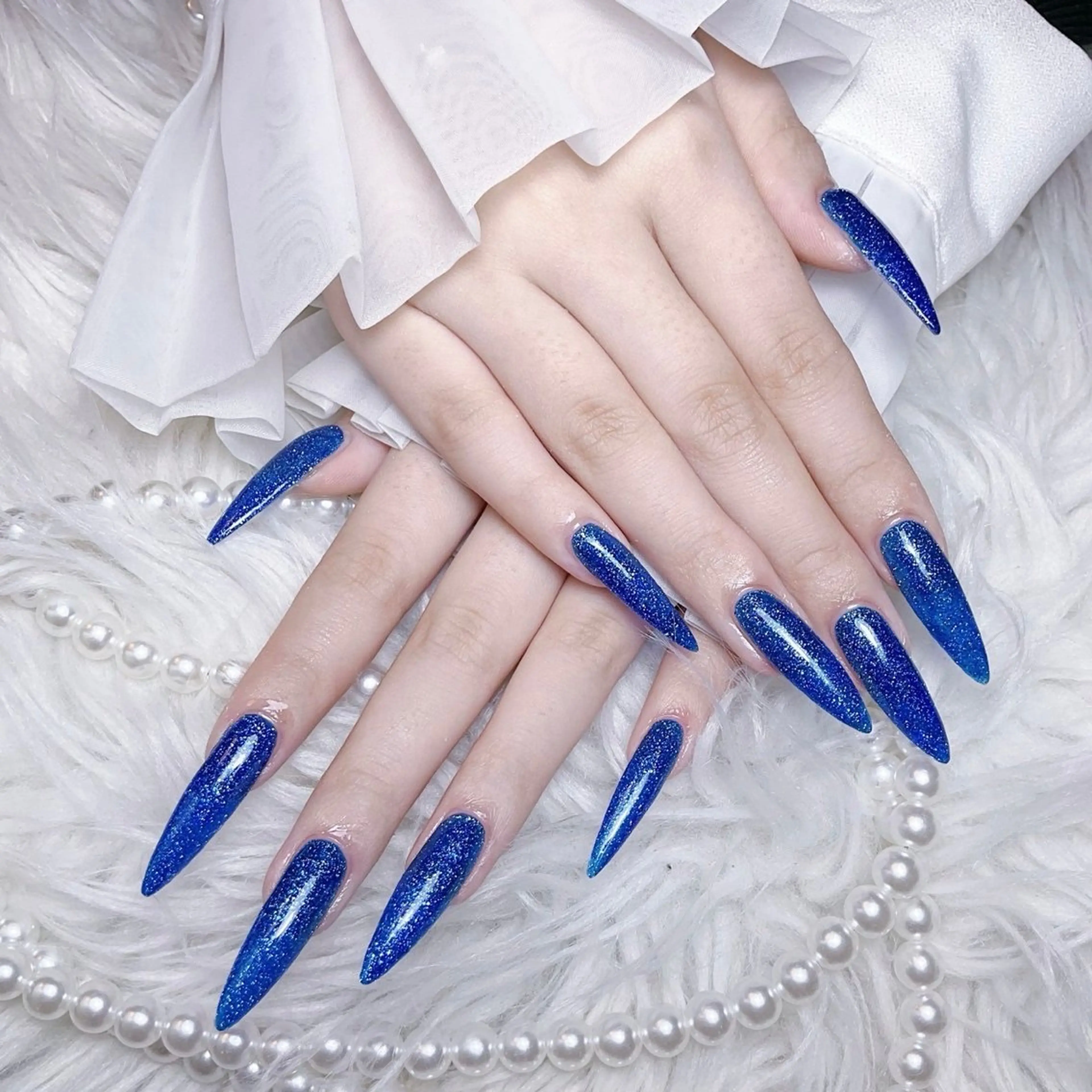 ネイル ハンドネイル ☁️Yun nail KiKi☁️のネイルデザイン