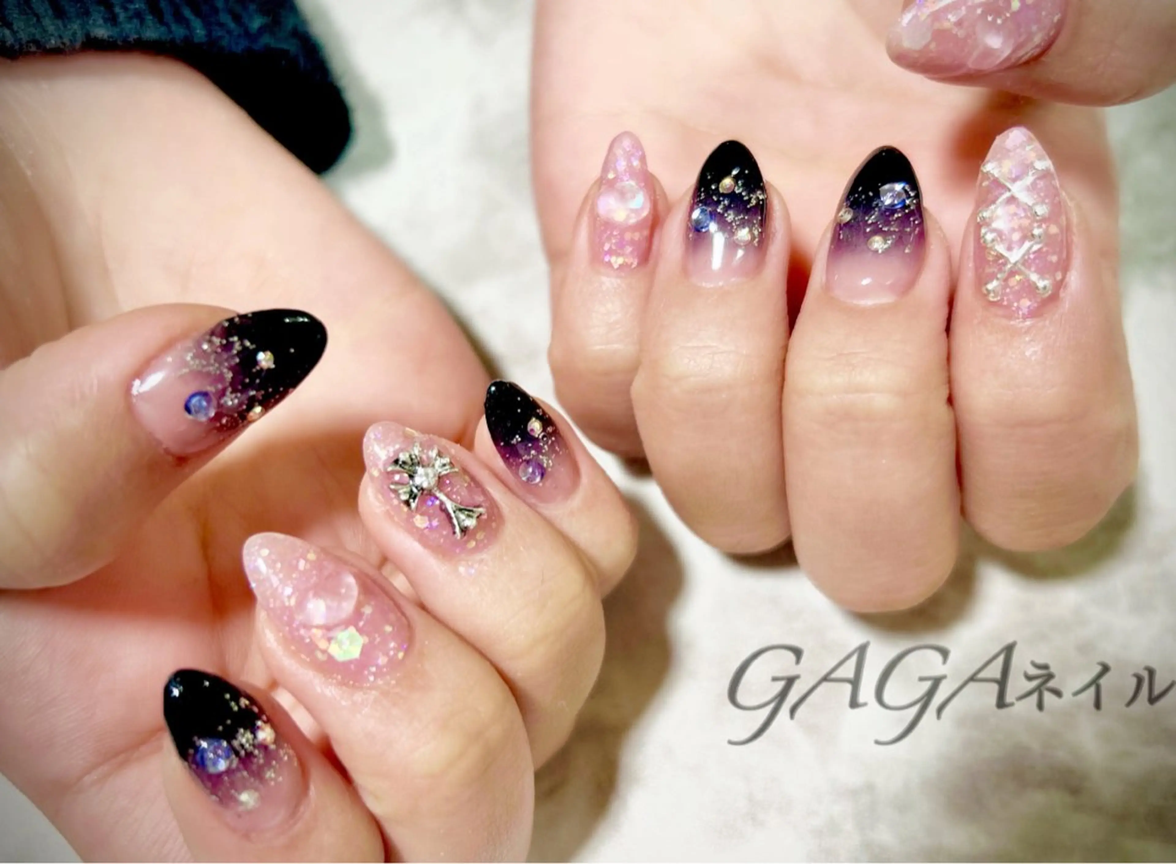 ミディアム ハンドネイル GAGAネイル所属・GAGA ネイルのネイルデザイン