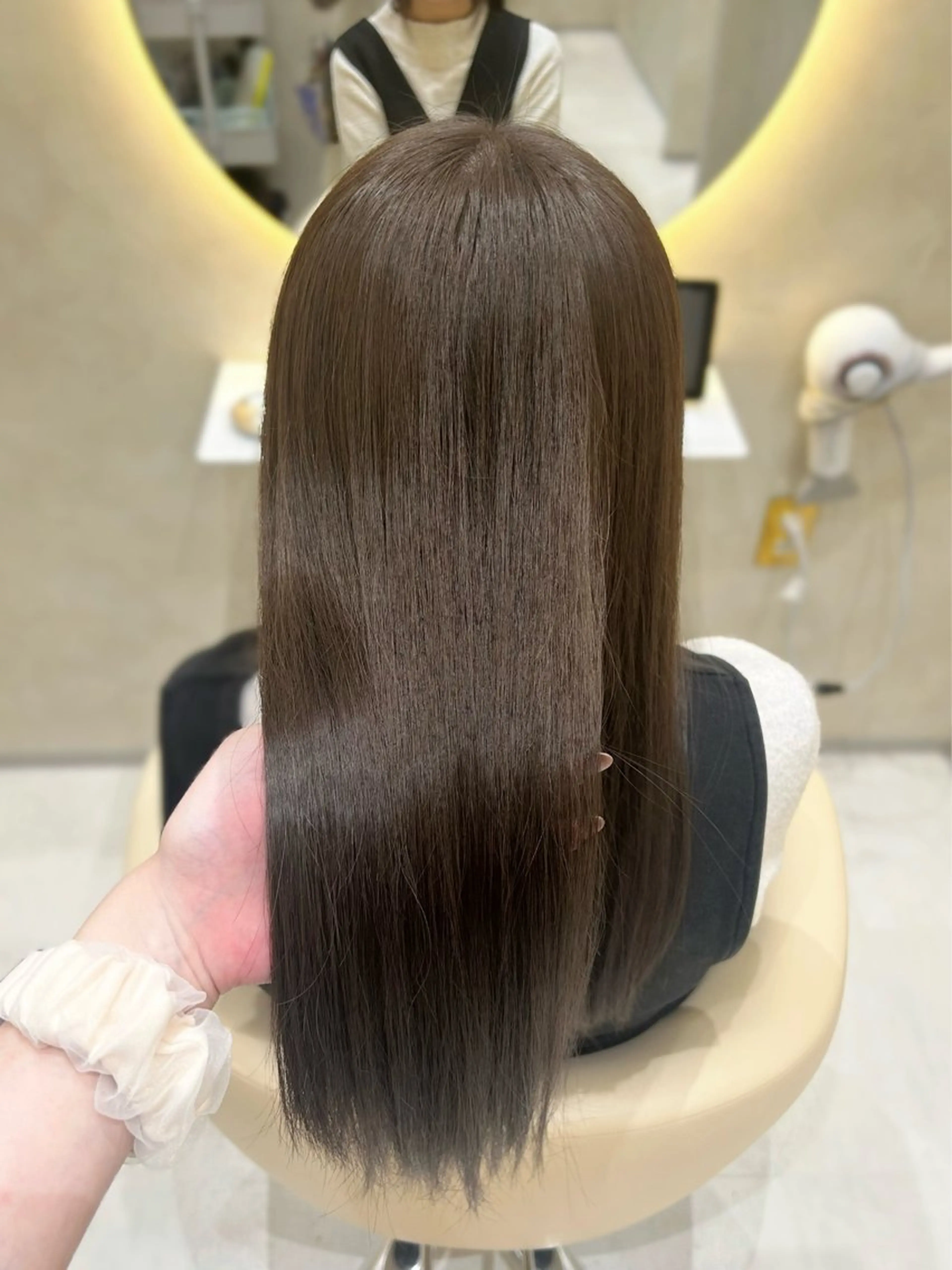 ロング カラー グレージュ オリーブグレージュ オリーブグレー ヘアカラー zina ୨୧˖* moeのヘアスタイル