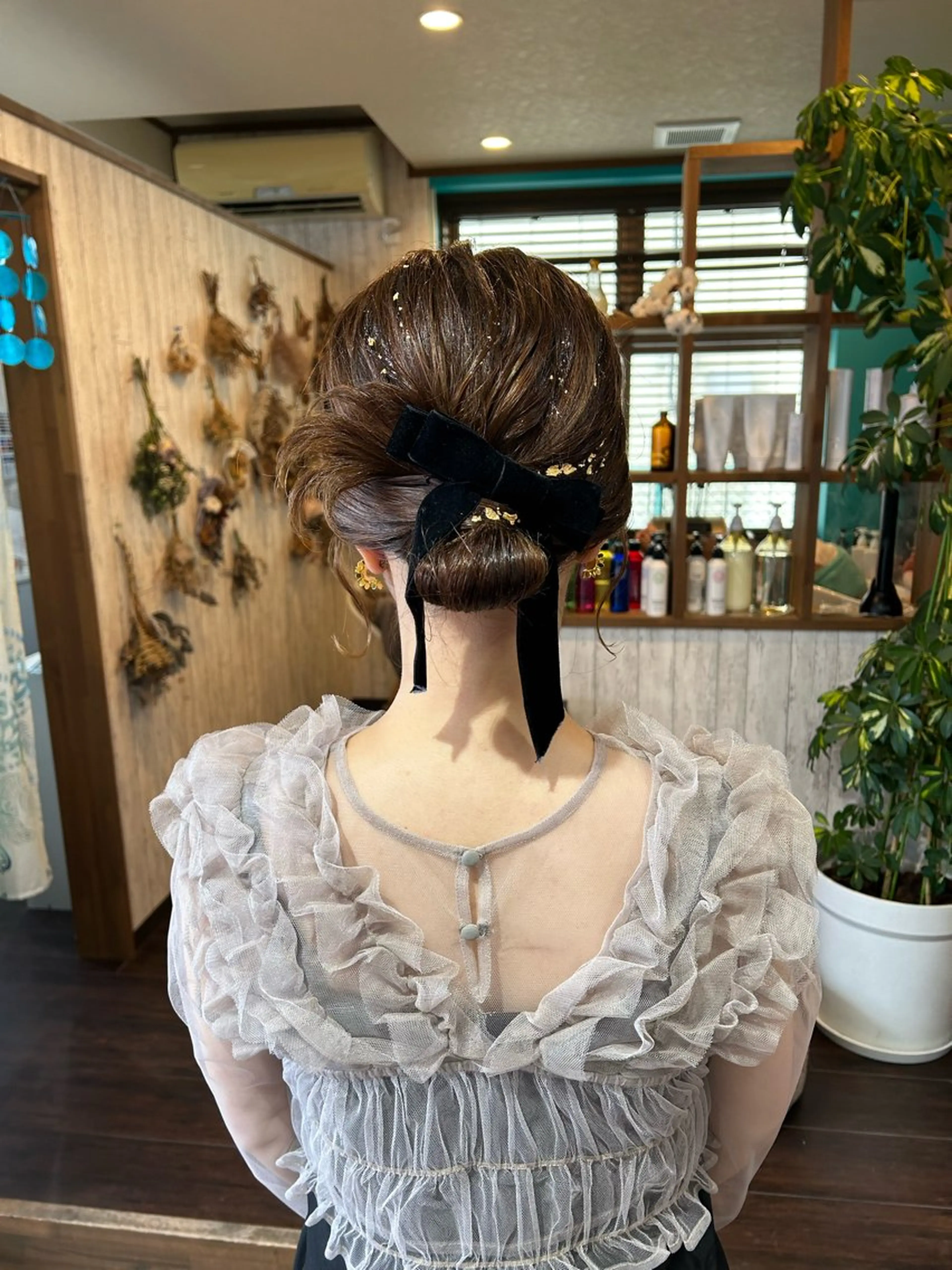 ミディアム ヘアアレンジ ヘアセット 早坂 さくらのヘアスタイル