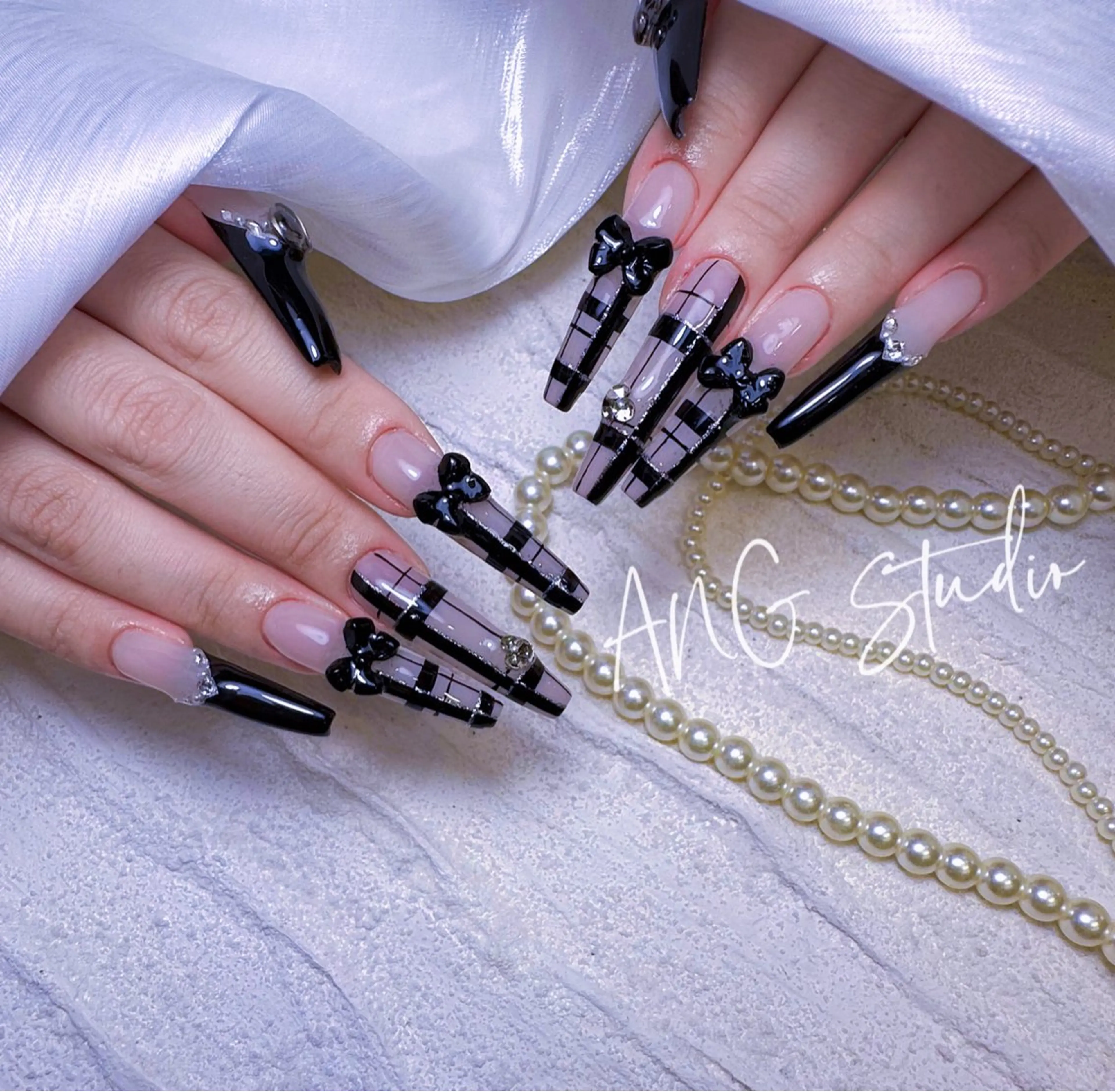 ネイル ハンドネイル ハンドケア ANG Studioのネイルデザイン