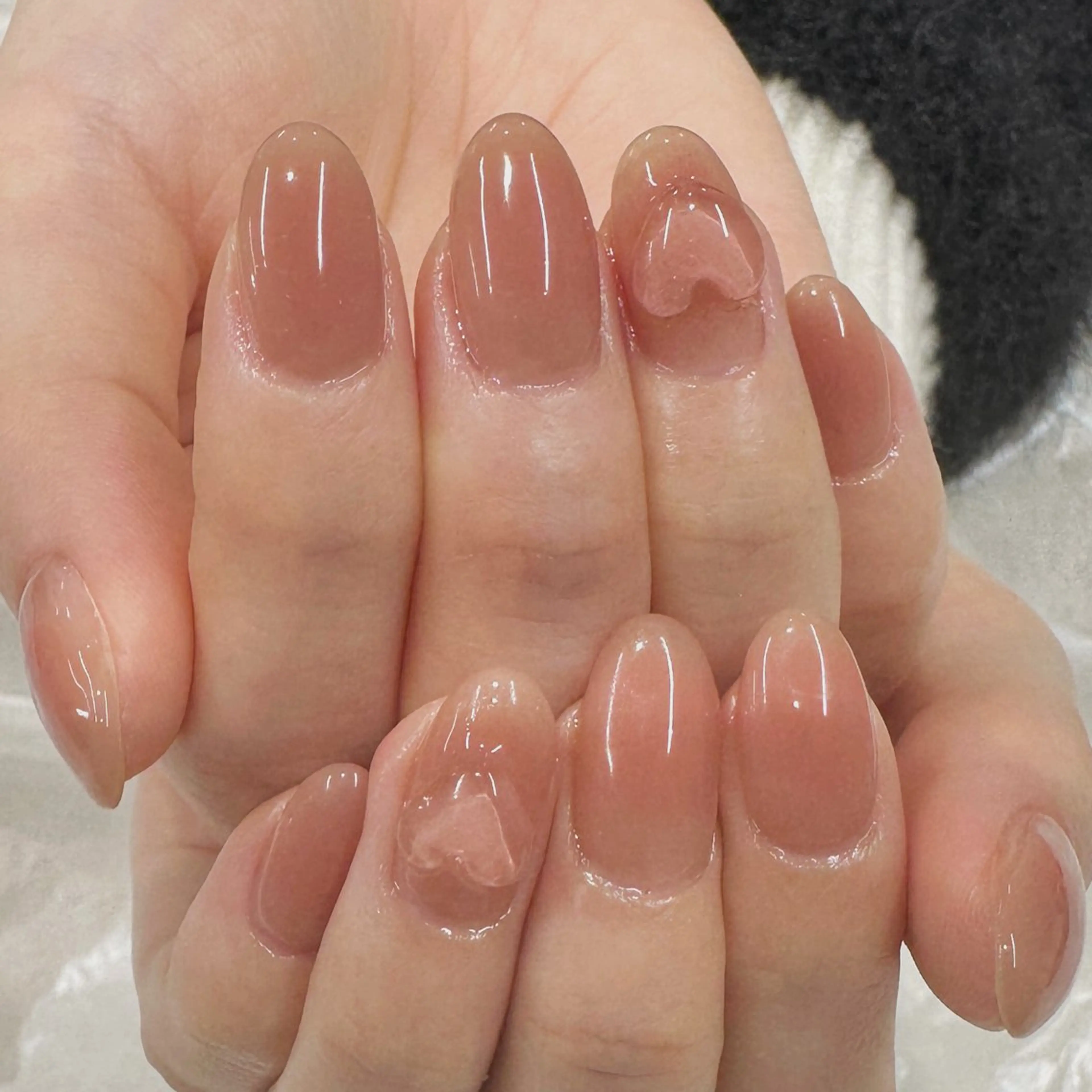ネイル チークネイル ハート LE REVE Hinaのネイルデザイン