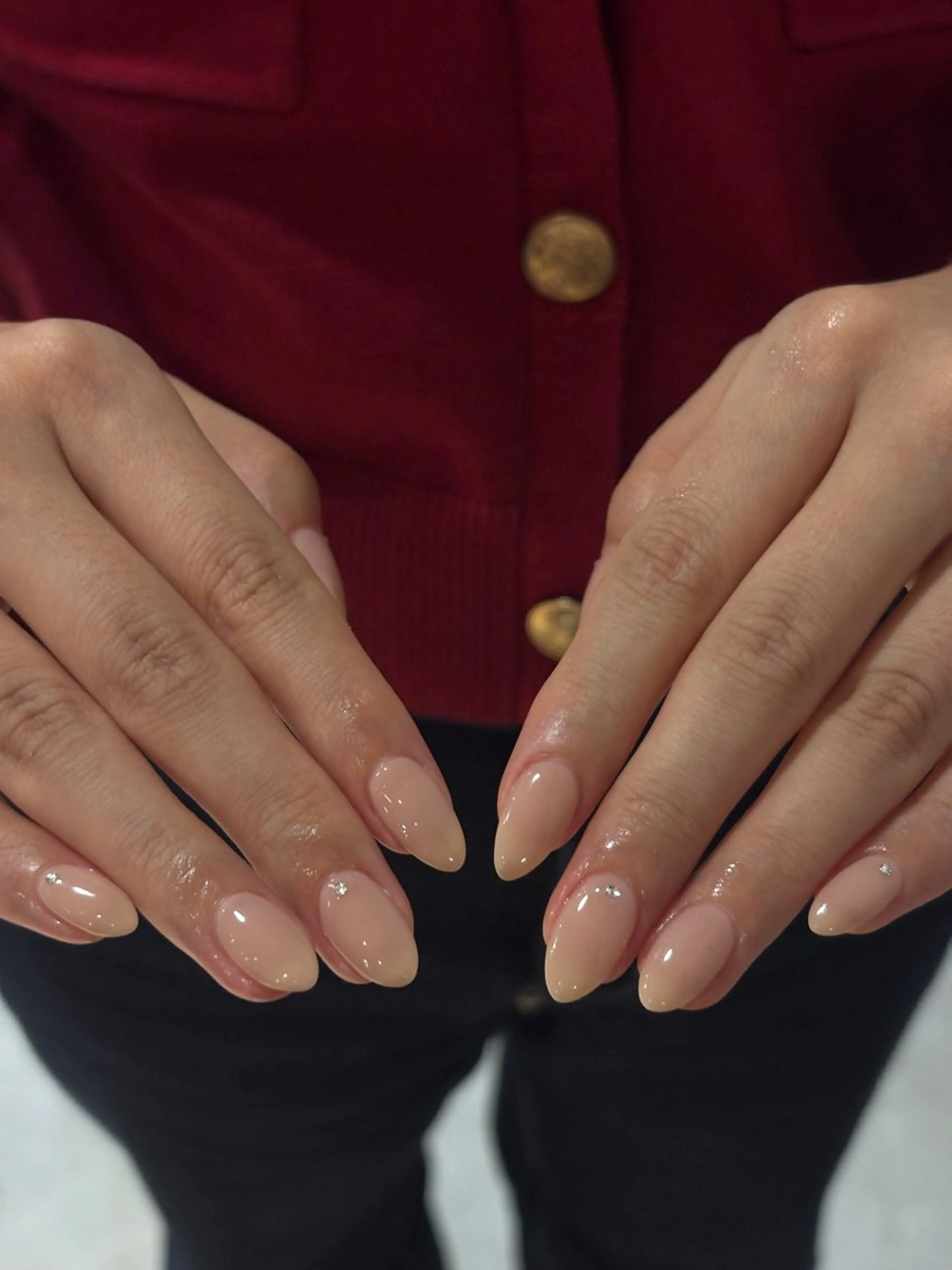 ネイル シンプルネイル ハンドネイル h i n a 🪽のネイルデザイン