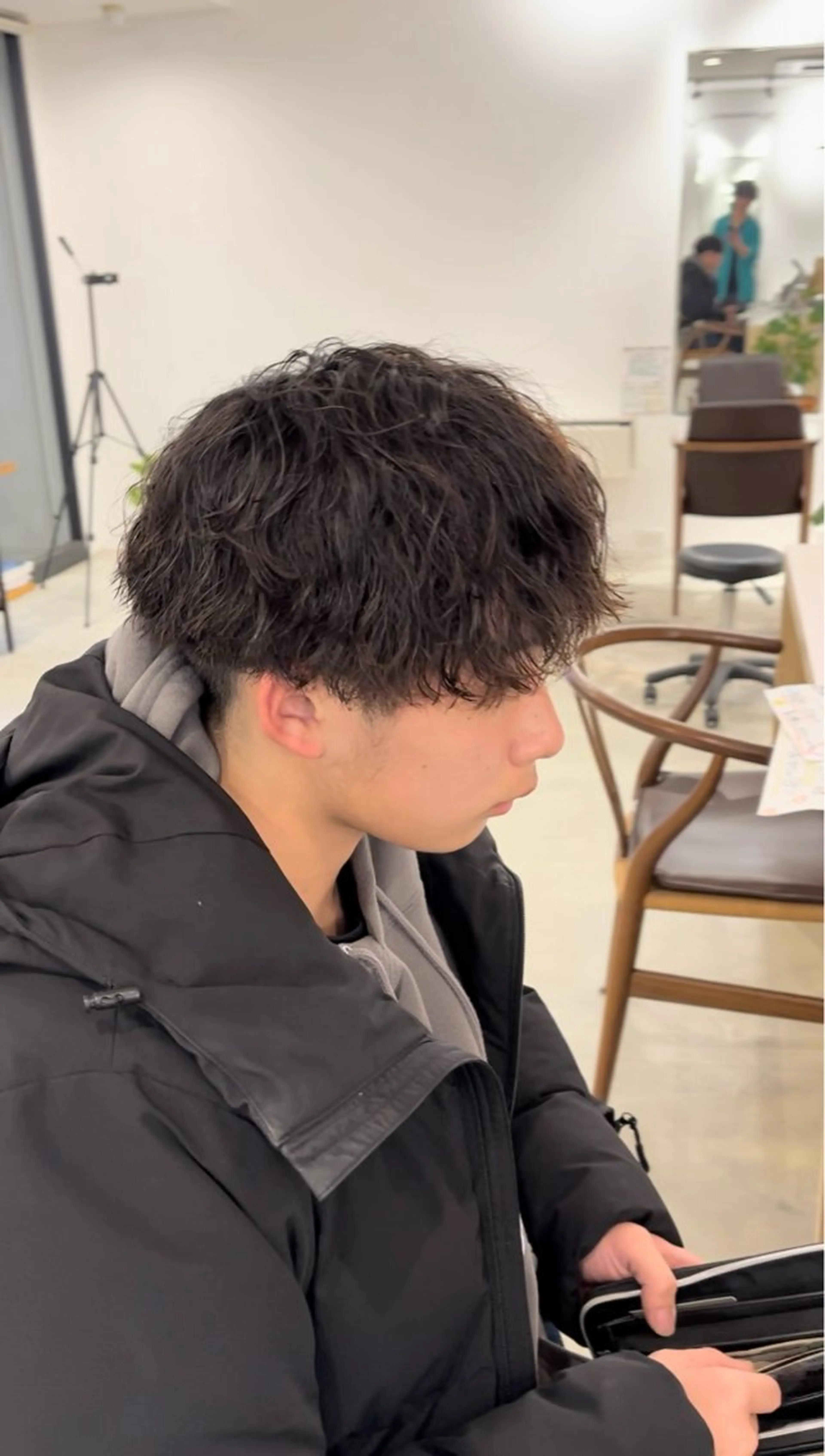 ミディアム ミディアムパーマ 縮毛矯正 D.I.E.V.A hair  錦糸町店所属・レイヤーカット/ 艶カラー/清野龍平のヘアスタイル