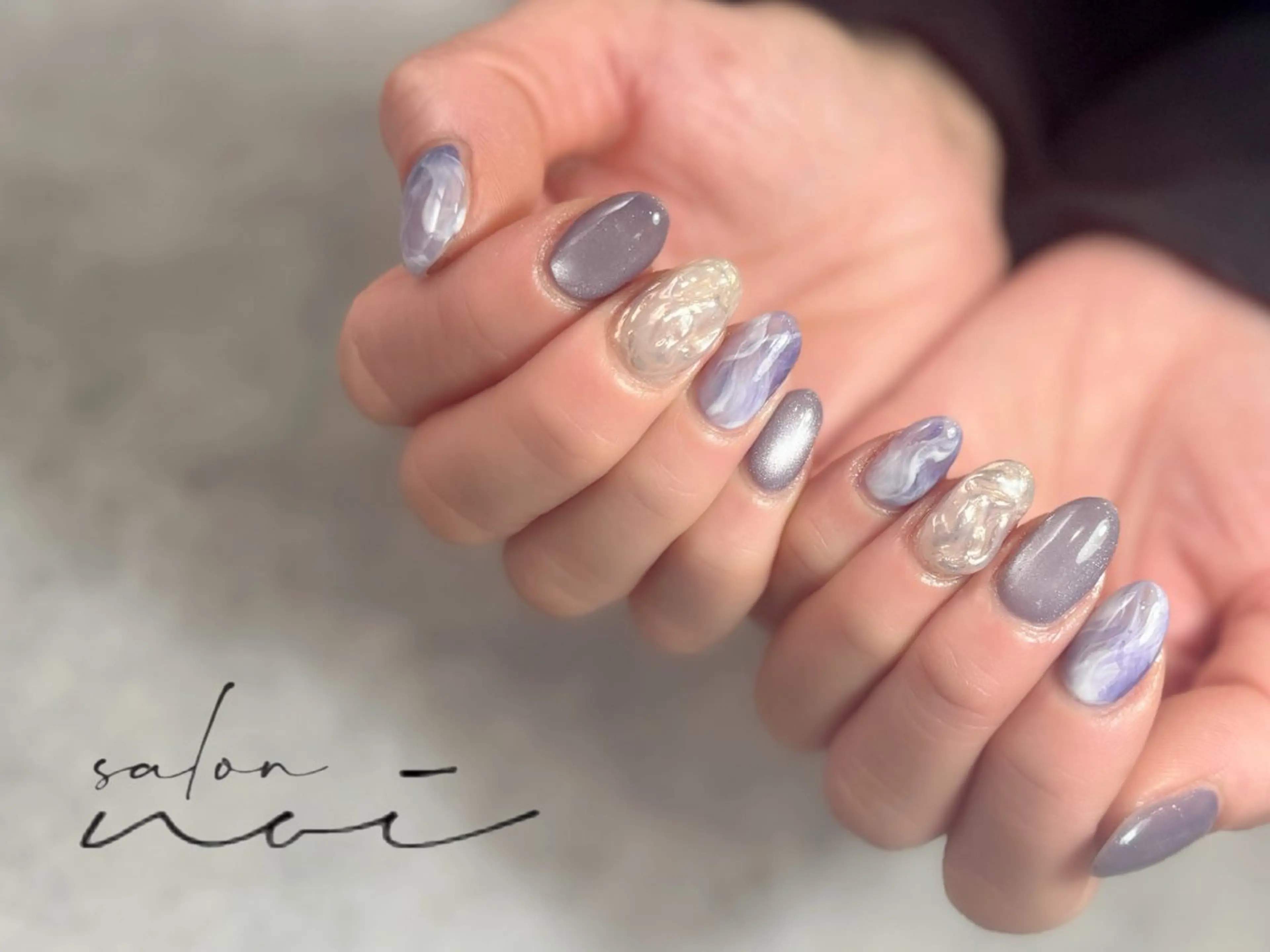 ネイル ニュアンスネイル パープル ハンドネイル salon noi所属・salon noiのネイルデザイン