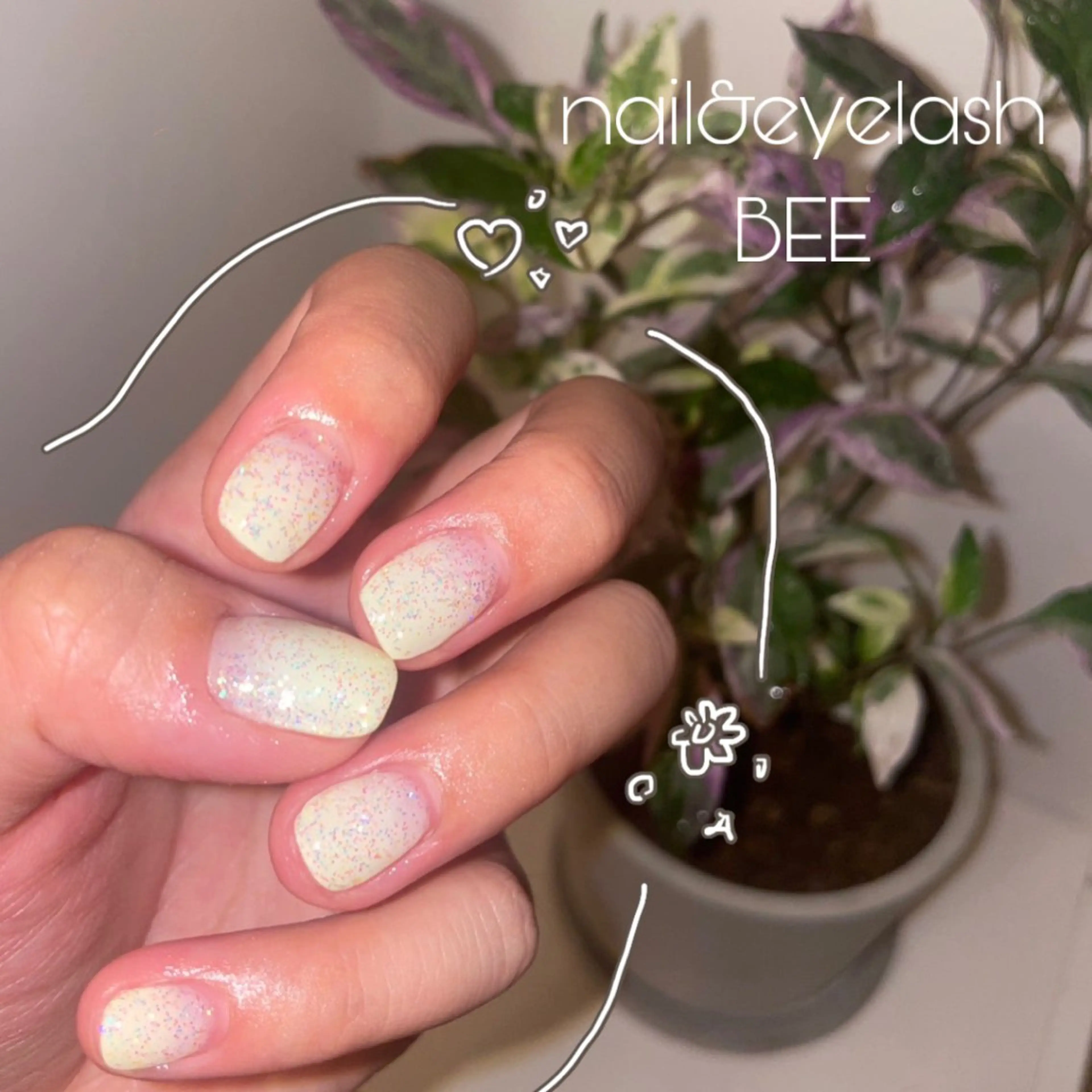ネイル ラメ(グリッター) NailBee銀座店 🤎Akaのネイルデザイン