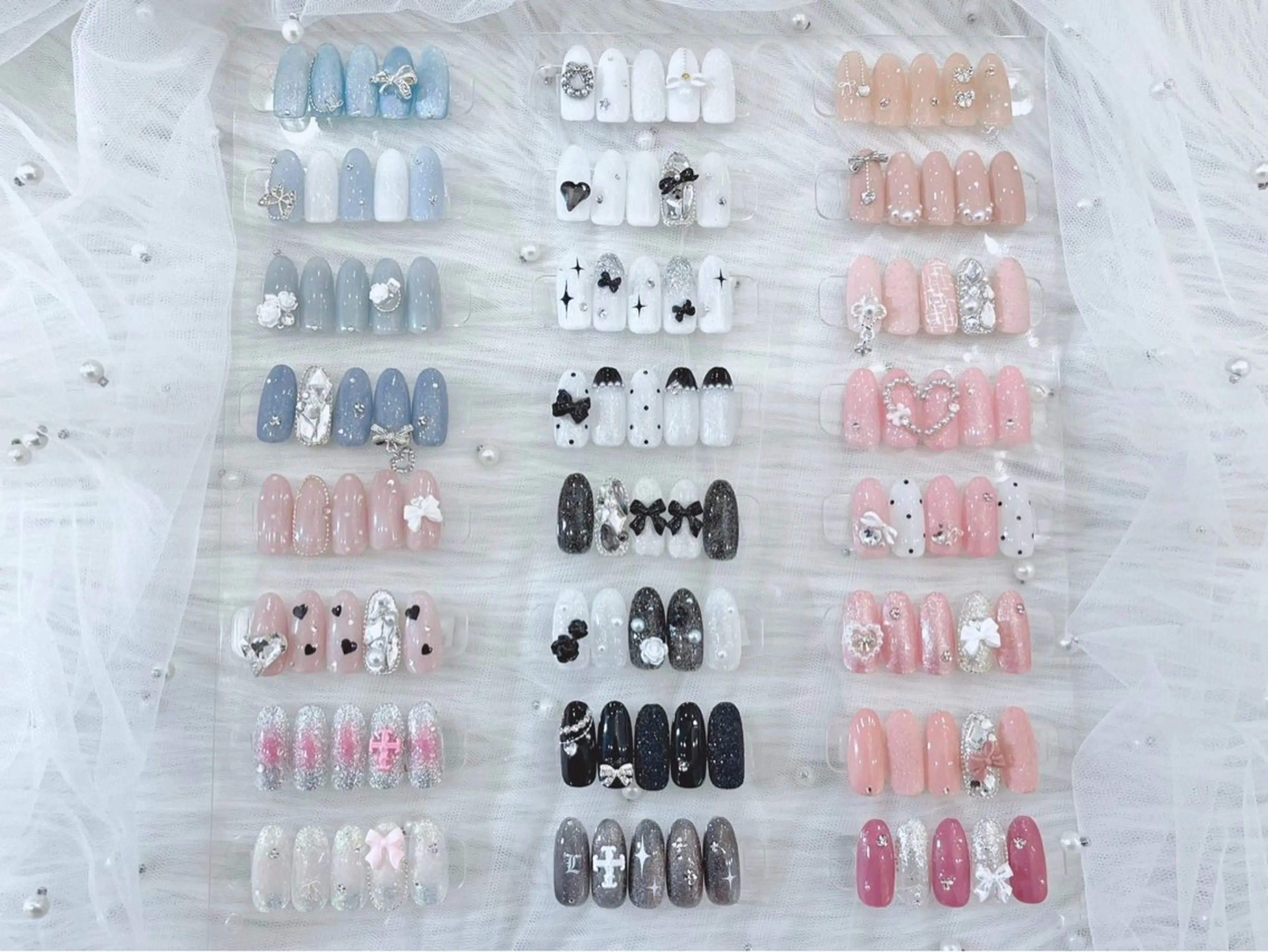 ネイル ハンドネイル NANAMI ︎︎のネイルデザイン