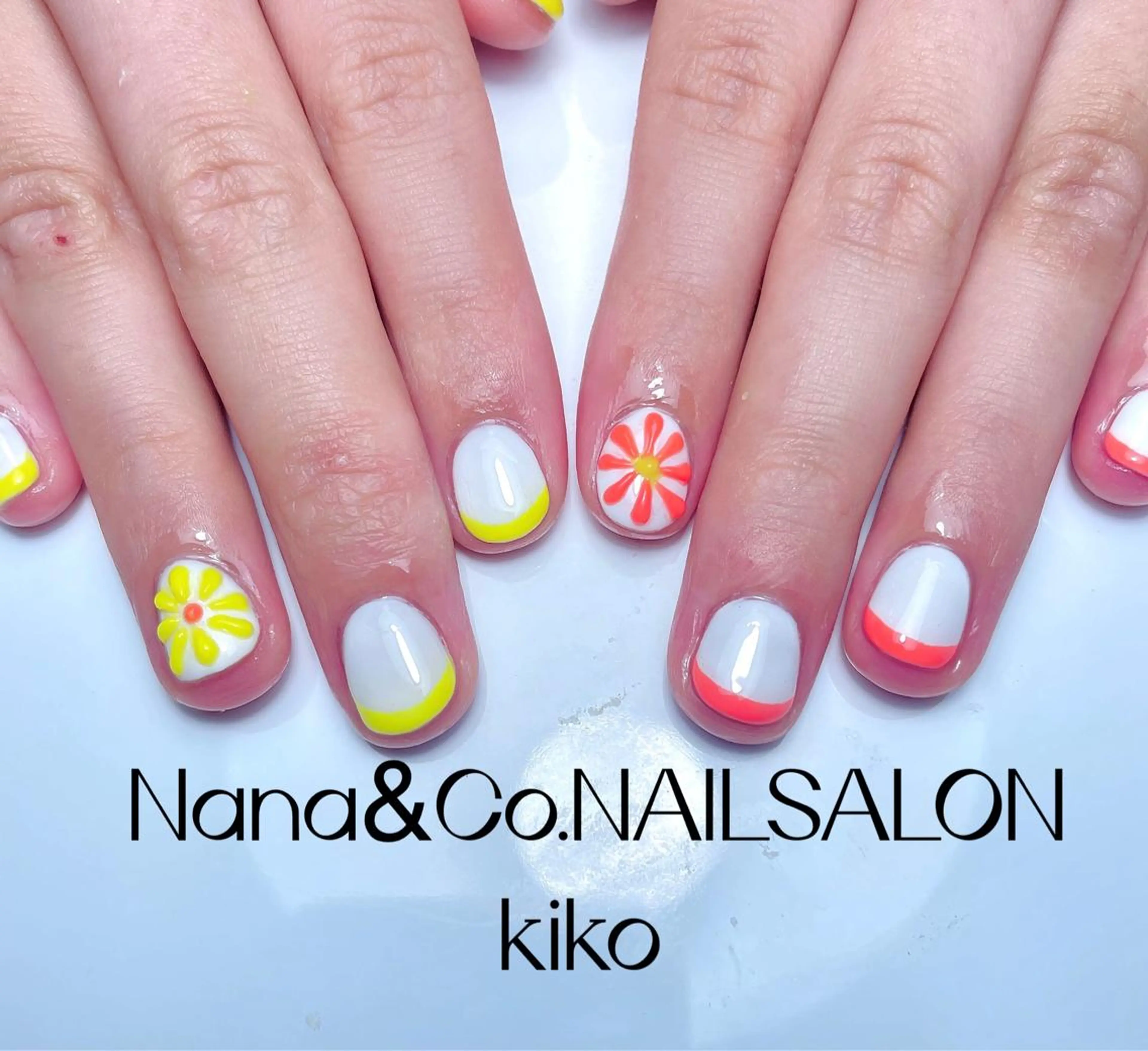 カラー ネイル NANAKO 🌼のネイルデザイン