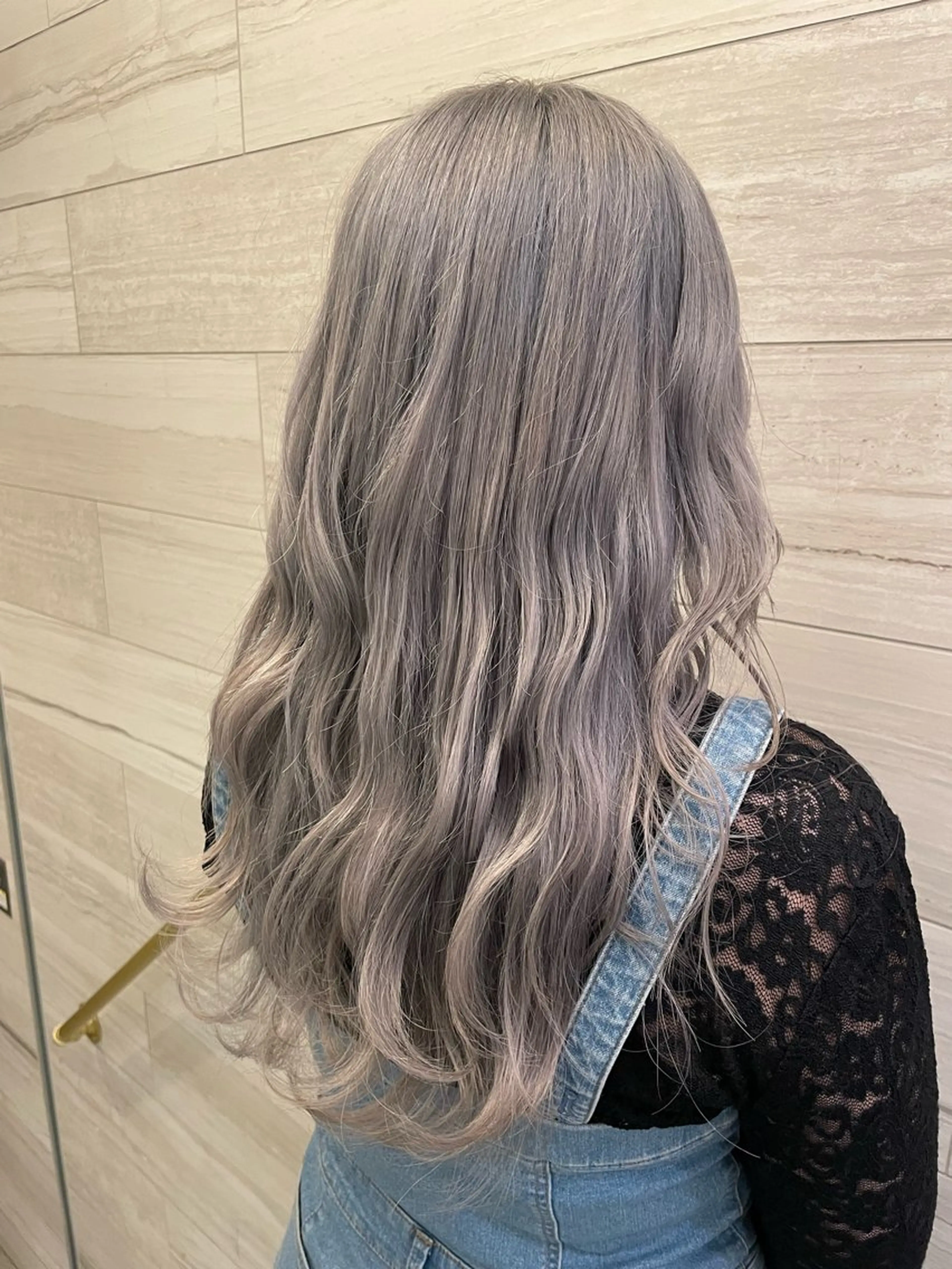 ロング ロング Cloe 梅田店所属・光武 龍音のヘアスタイル