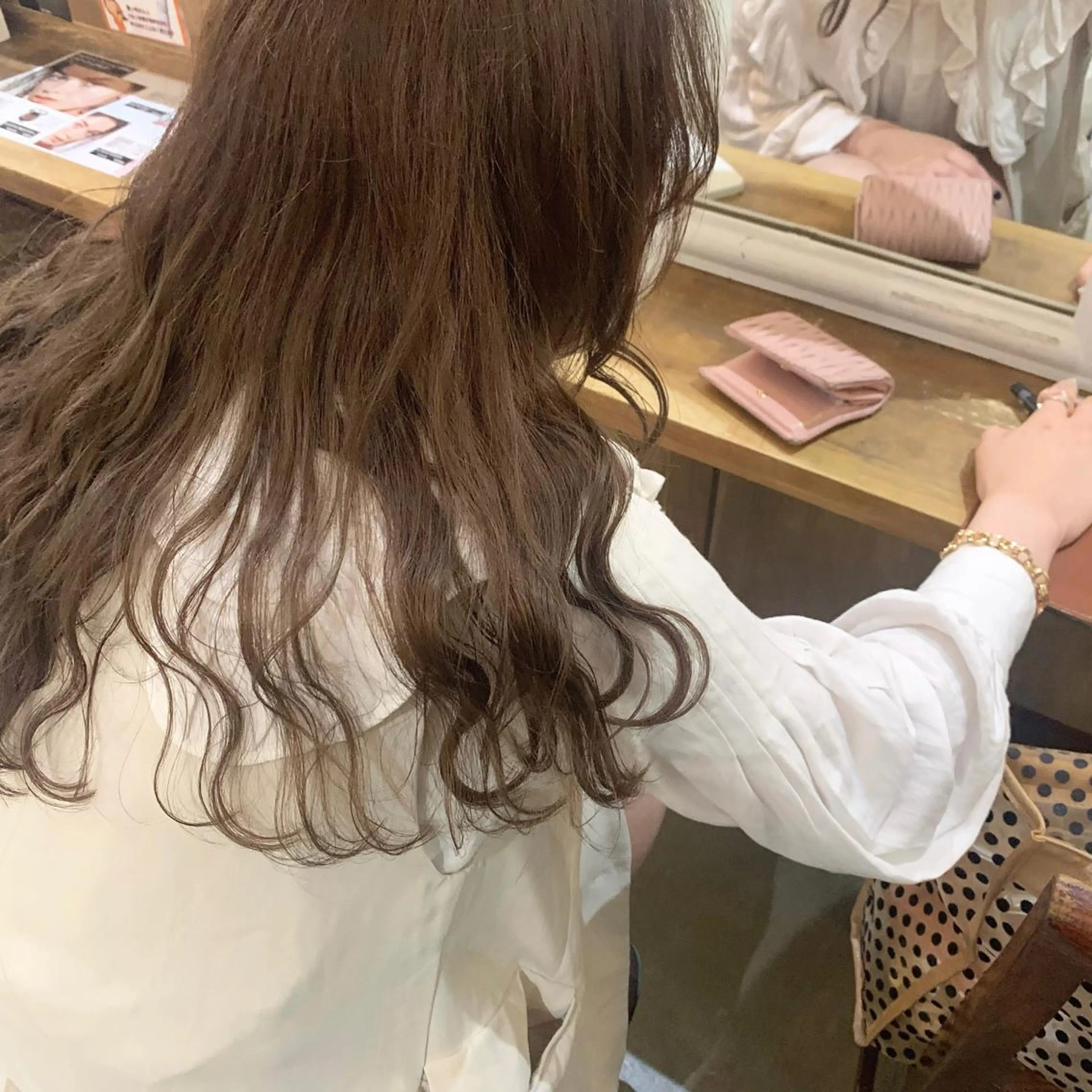 ロング カラー カット ヘアカラー トリートメント 暖色/まろベージュ/ シカタユウカのヘアスタイル