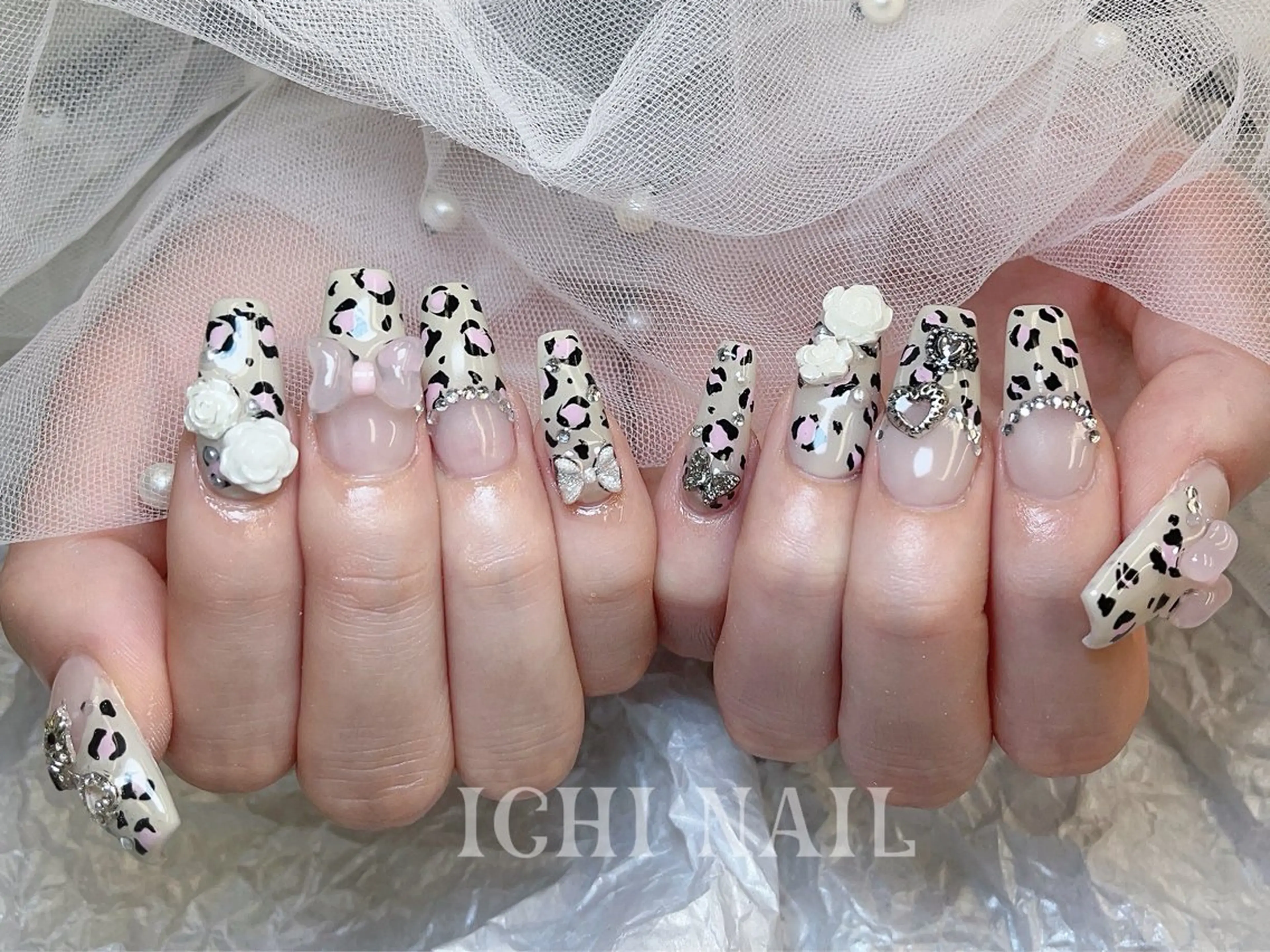ネイル ハンドネイル 🧚🏻‍♀️ NOHA🎀のネイルデザイン