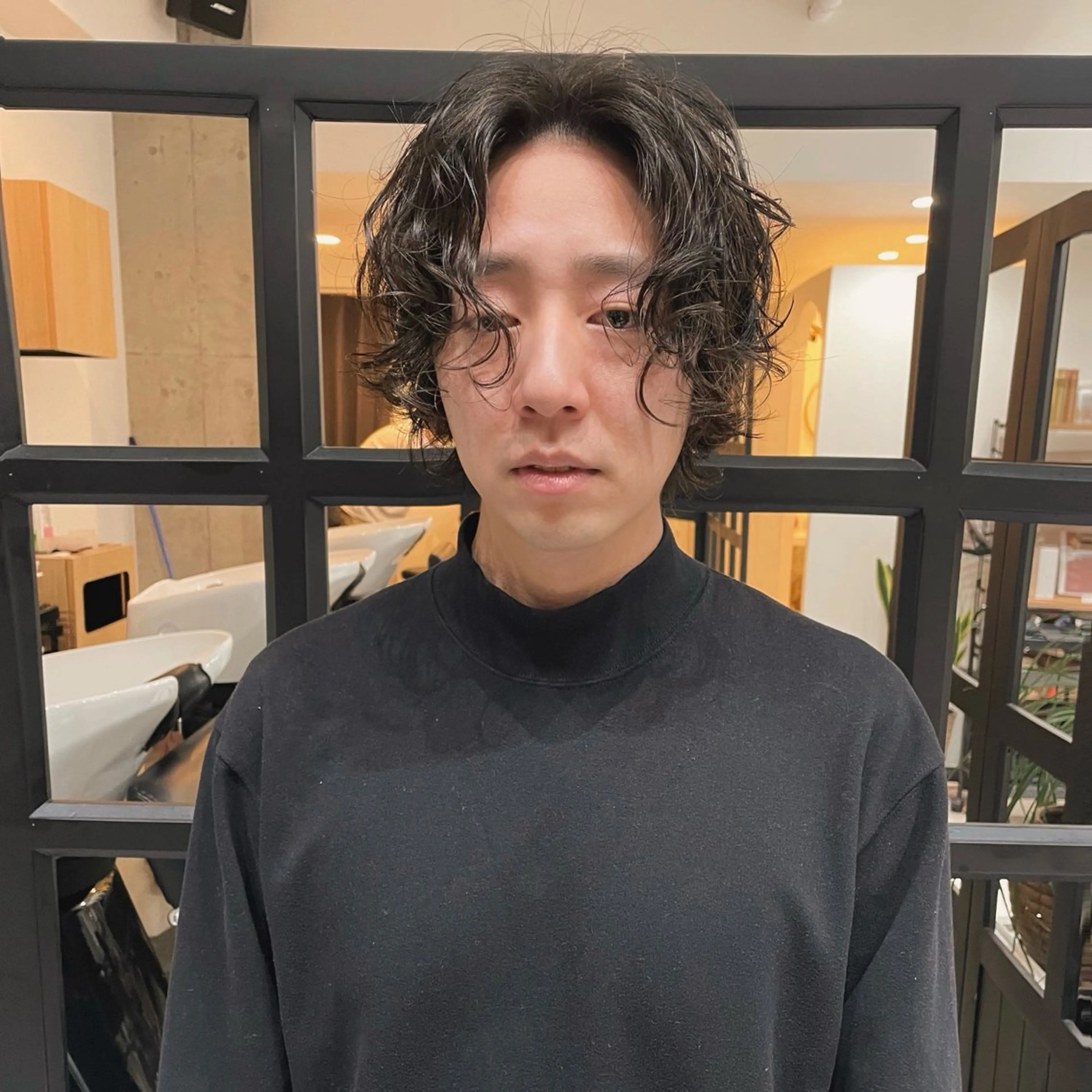 ミディアム パーマ メンズ ミディアムパーマ メンズパーマ カット パーマ 堀江将太朗/恵比寿/ メンズカットのヘアスタイル