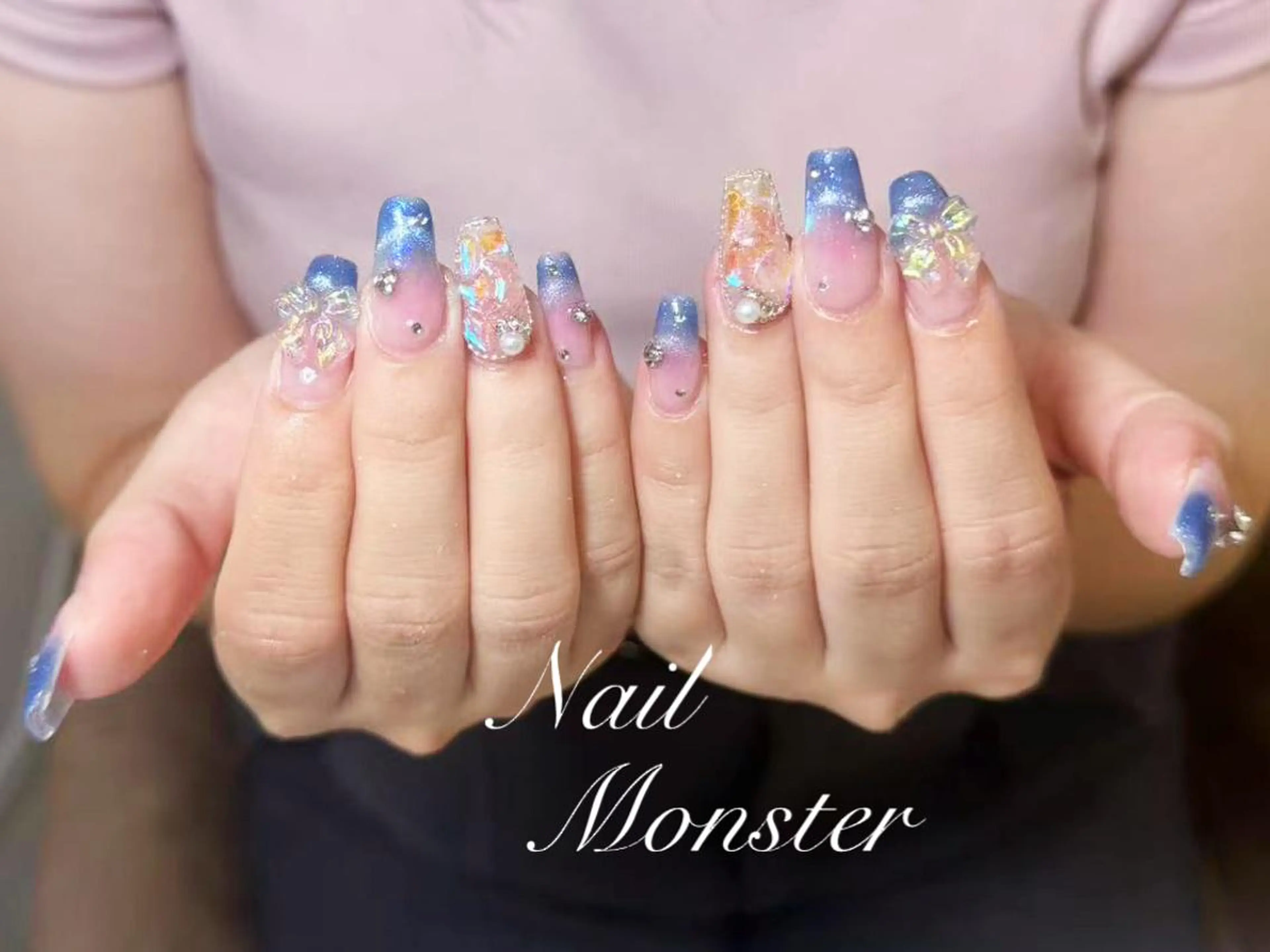 ショート 韓国風ヘア ショートヘア Ayaka 🎀のネイルデザイン