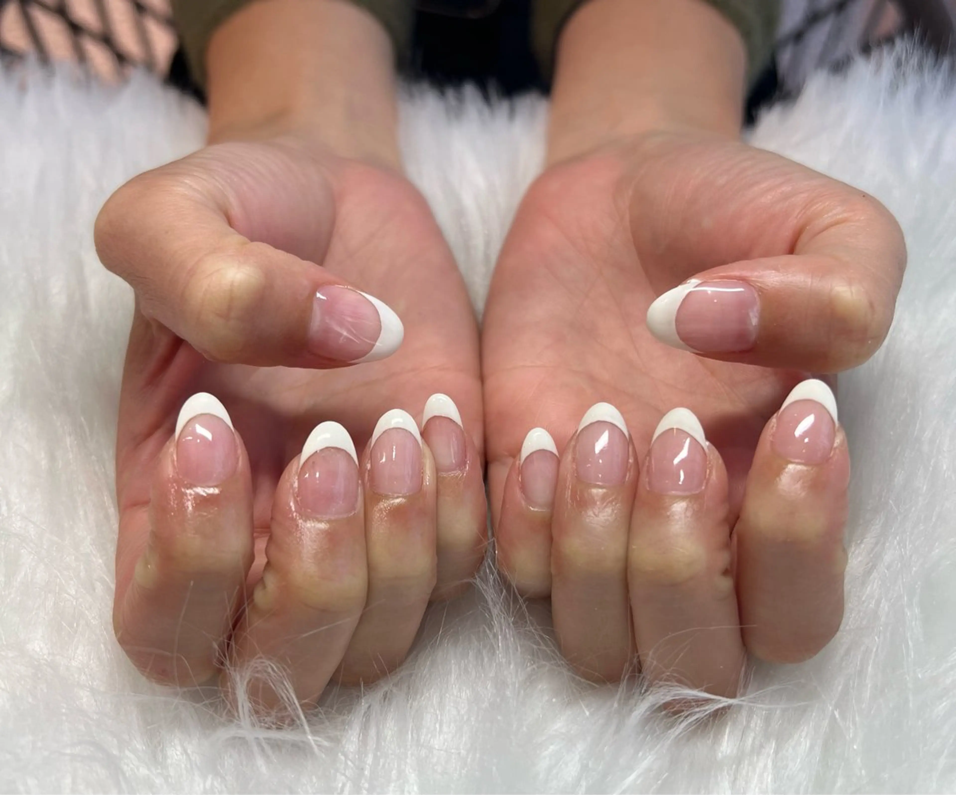 ネイル クリアネイル フレンチネイル Roy心斎橋 石川のネイルデザイン