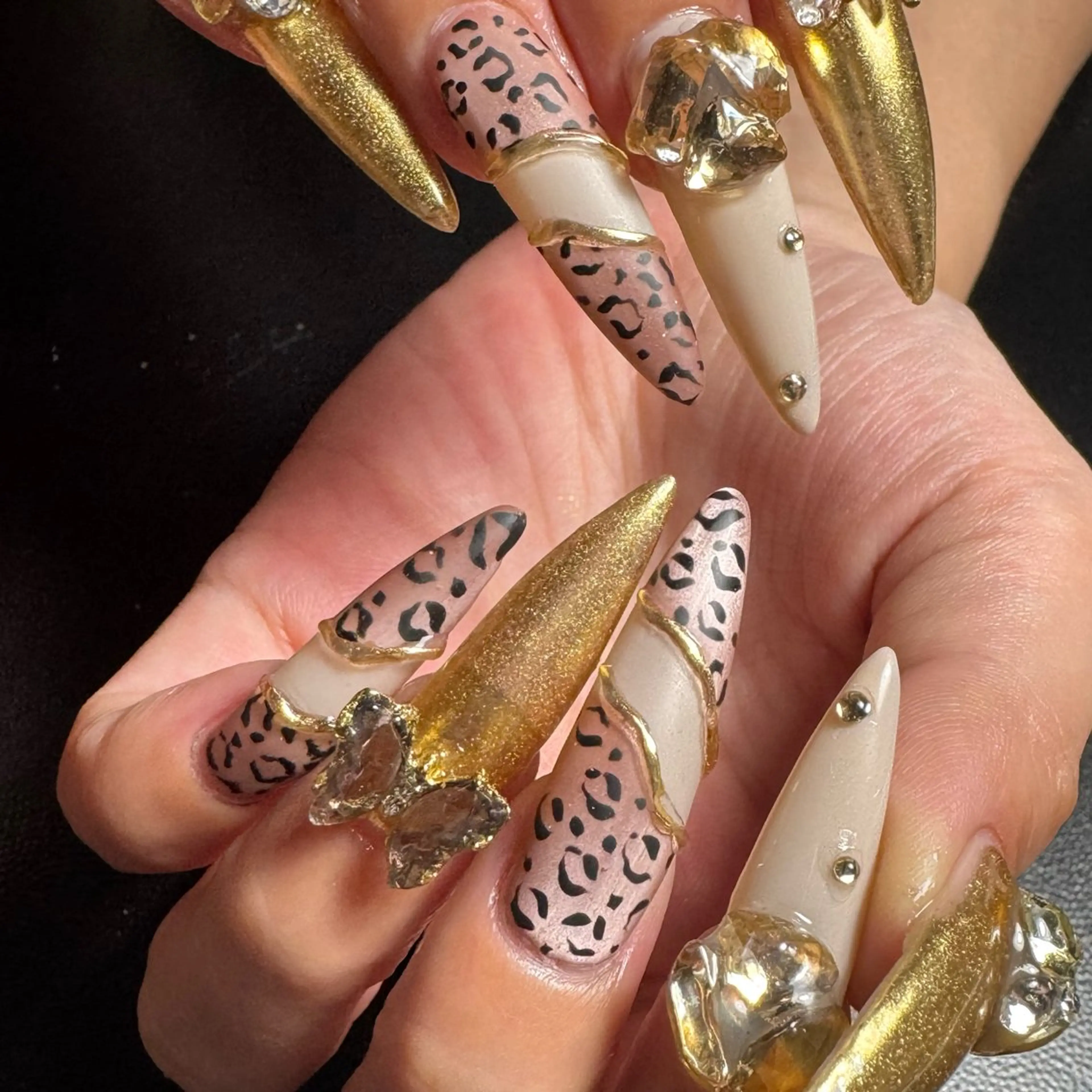 ネイル ハンドネイル M. freenailのネイルデザイン