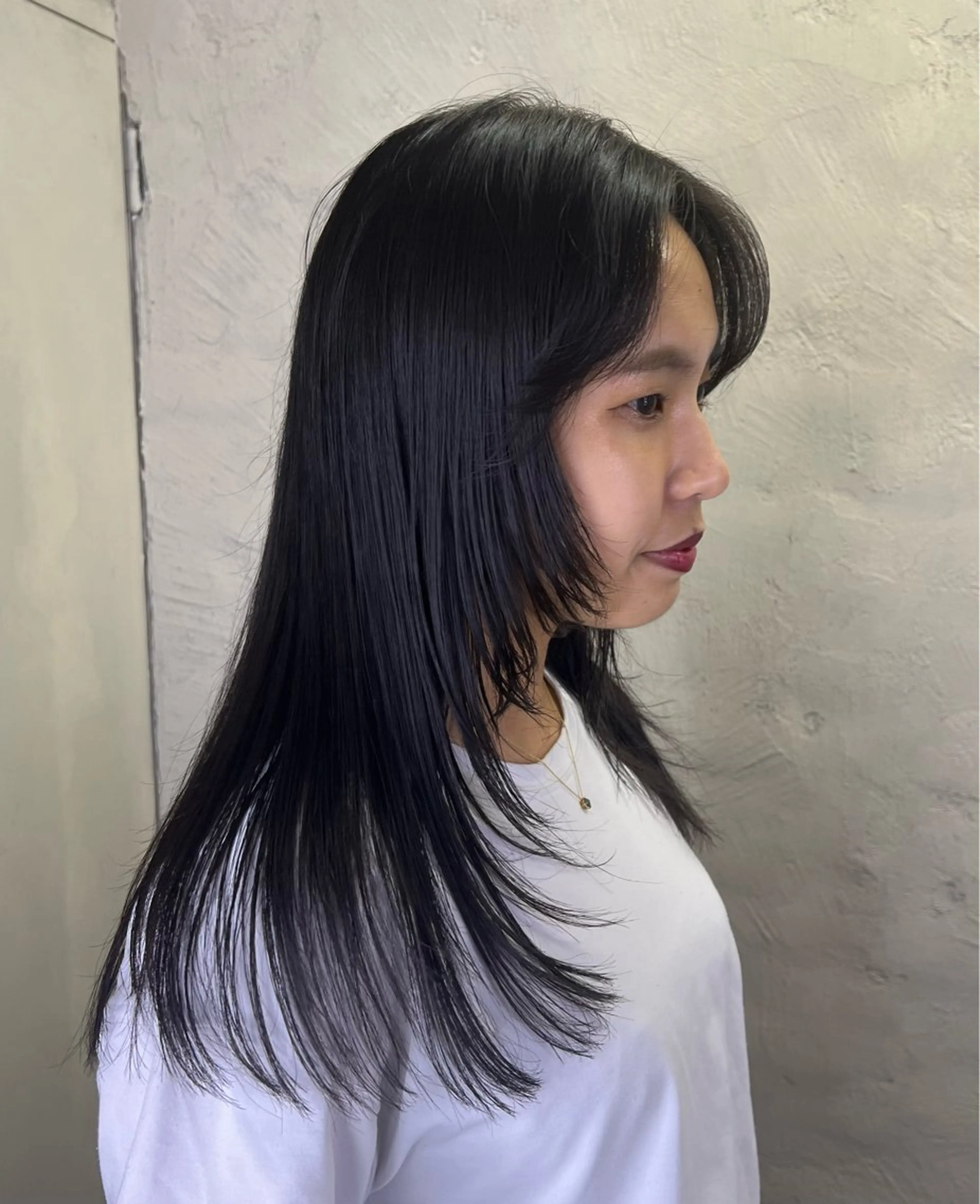 ロング 🩵艶ハイトーン ブリーチ🩵ユウゴのヘアスタイル