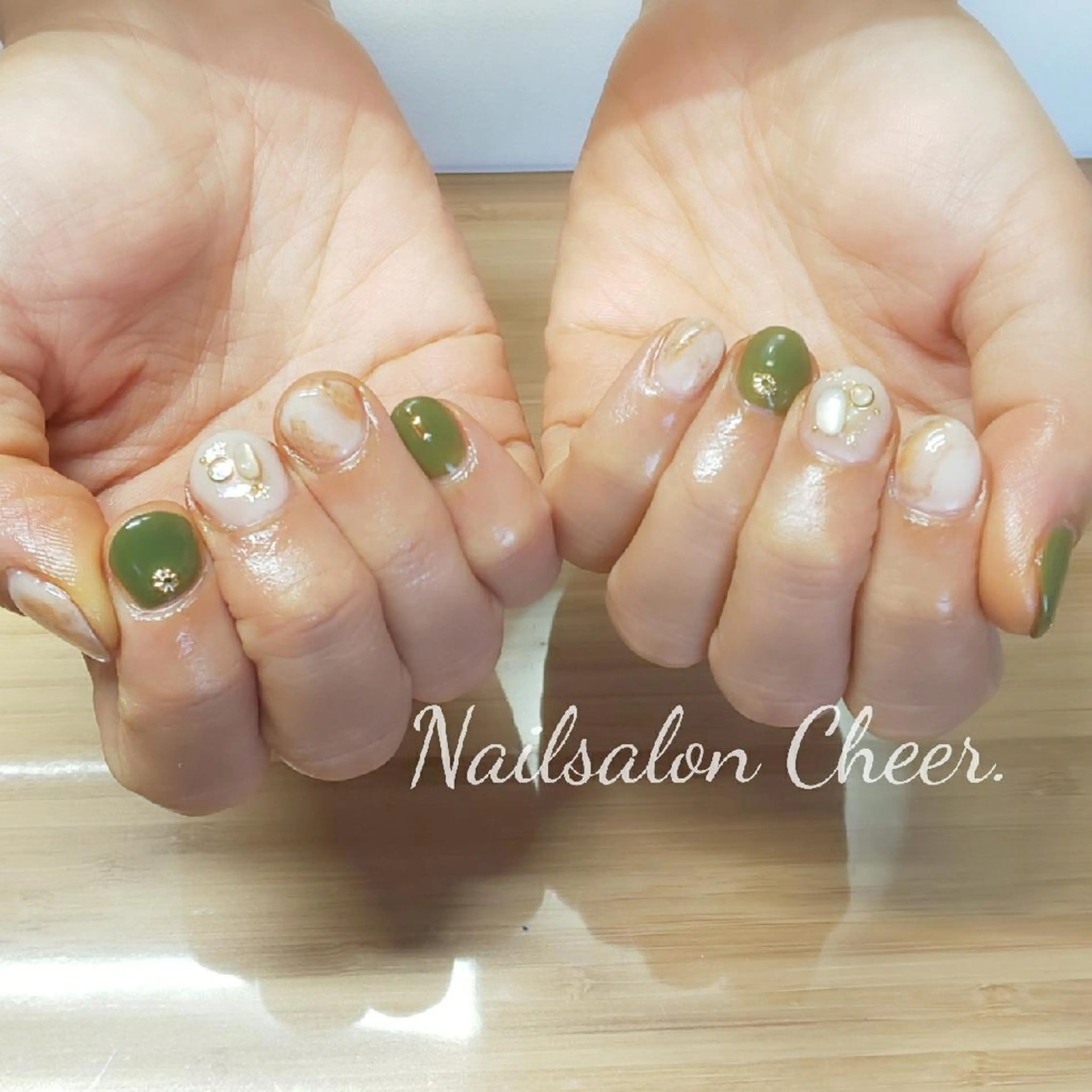 ネイル Nailsalon Cheer.のネイルデザイン