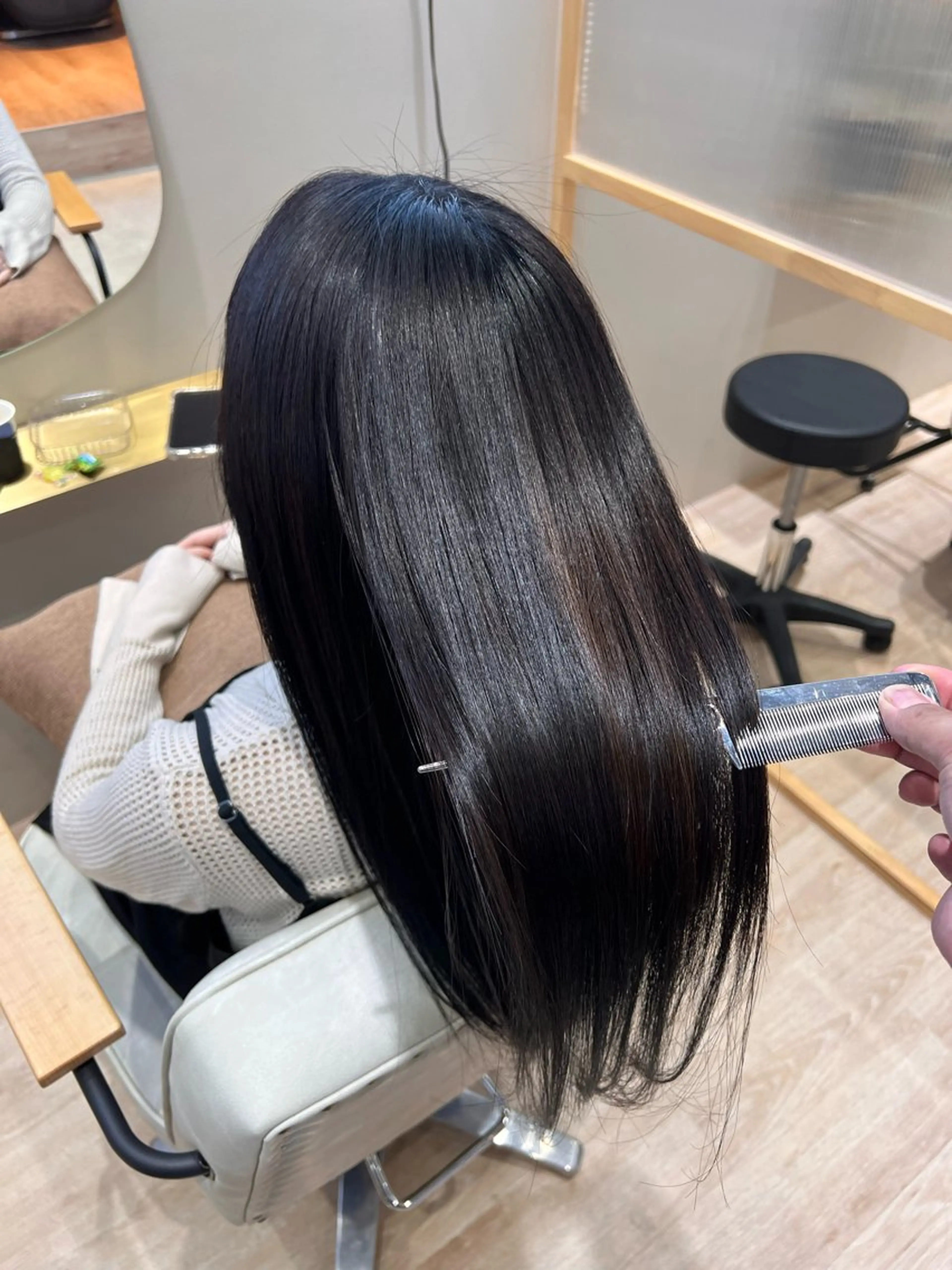 ロング 髪質改善 トリートメント カット トリートメント 💫髪質改善ストレー ト💫KITAのヘアスタイル