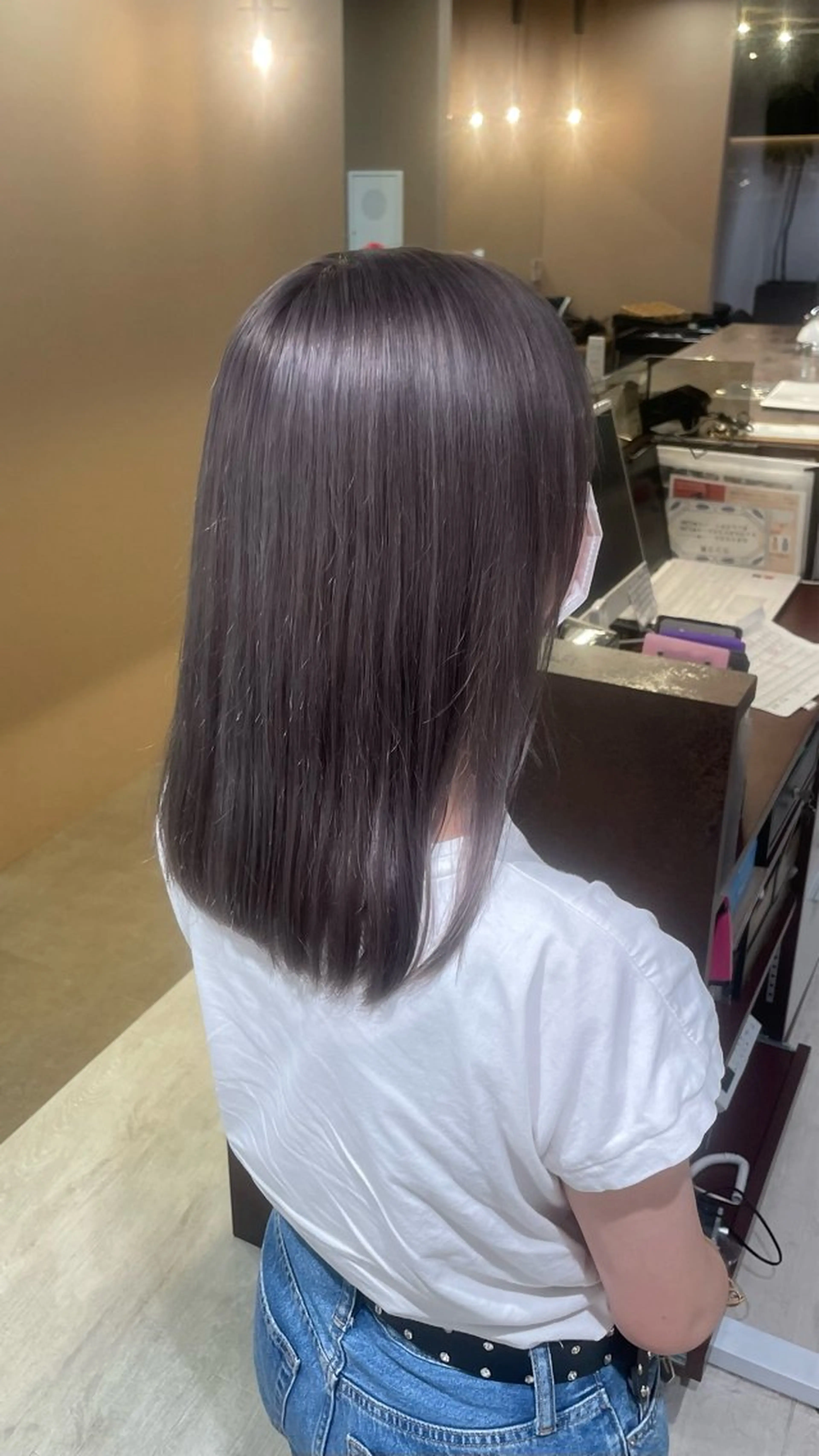 セミロング カラー ブリーチ シルバー 暖色/ブリーチ/メン ズパーマ/ﾐﾜﾁｶｺのヘアスタイル