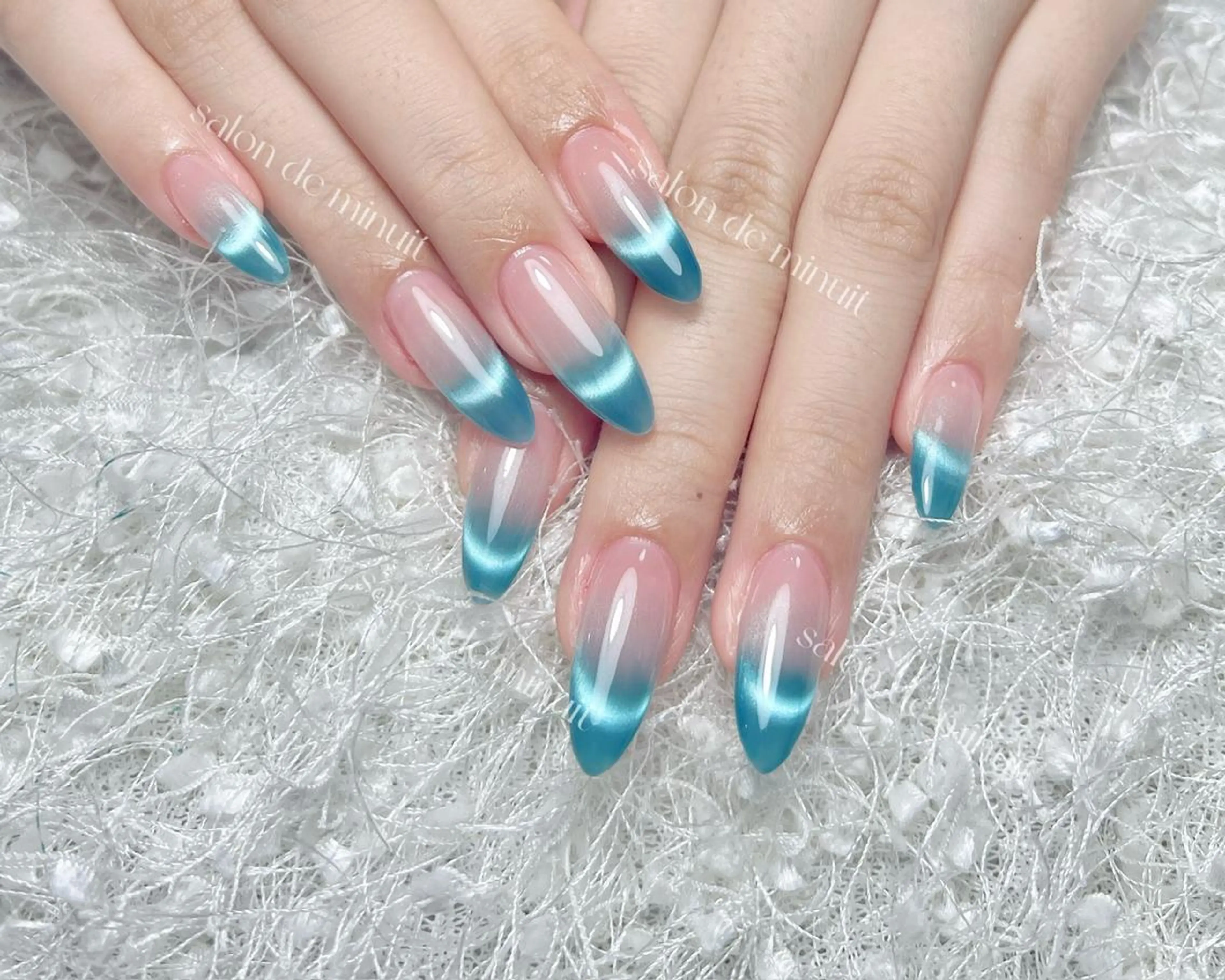 ネイル Salon de Minuit🦩のネイルデザイン