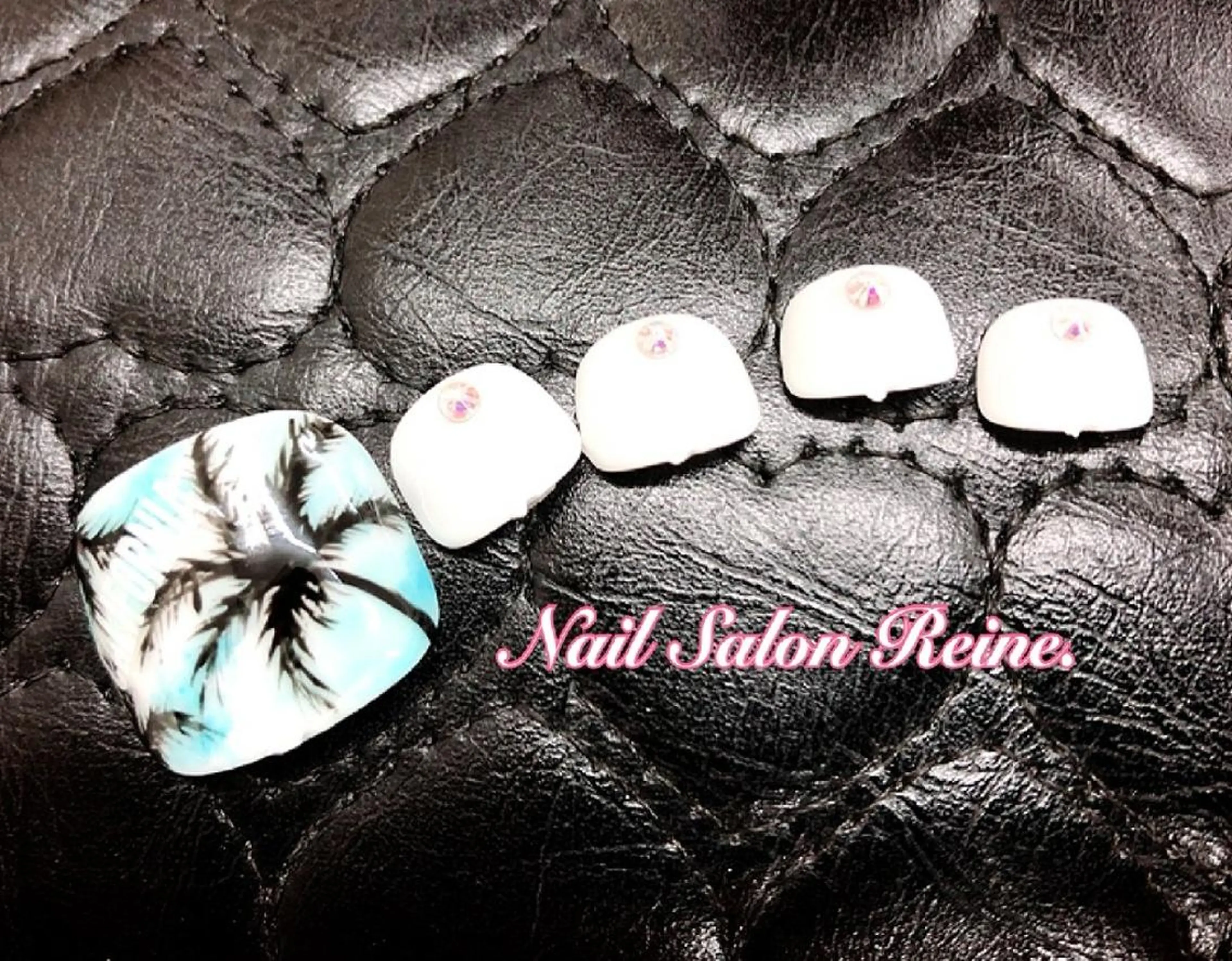 ネイル アートネイル Nailsalon Reine所属・玉栄 伶奈のネイルデザイン