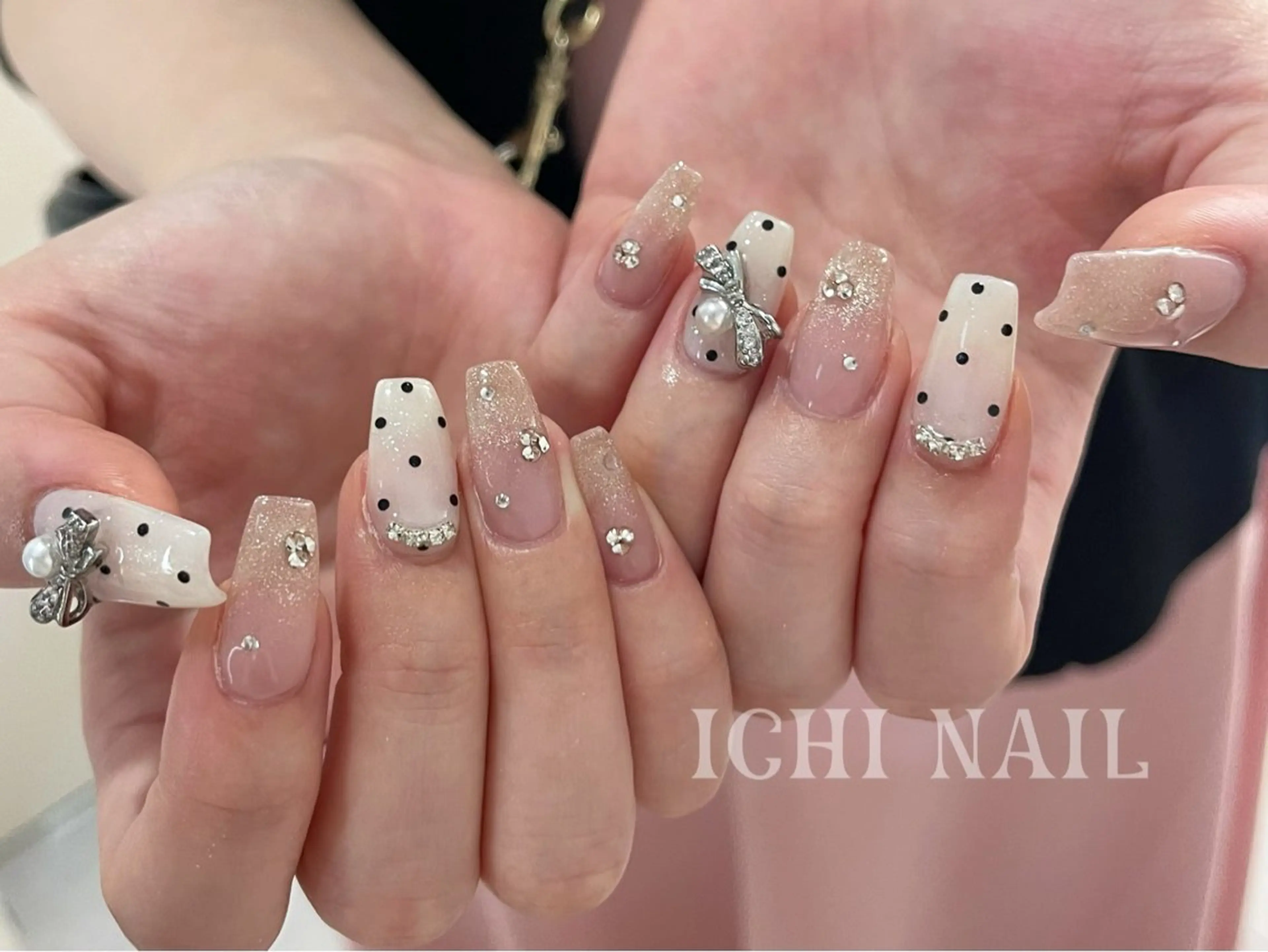 ネイル ハンドネイル 🧚🏻‍♀️ NOHA🎀のネイルデザイン