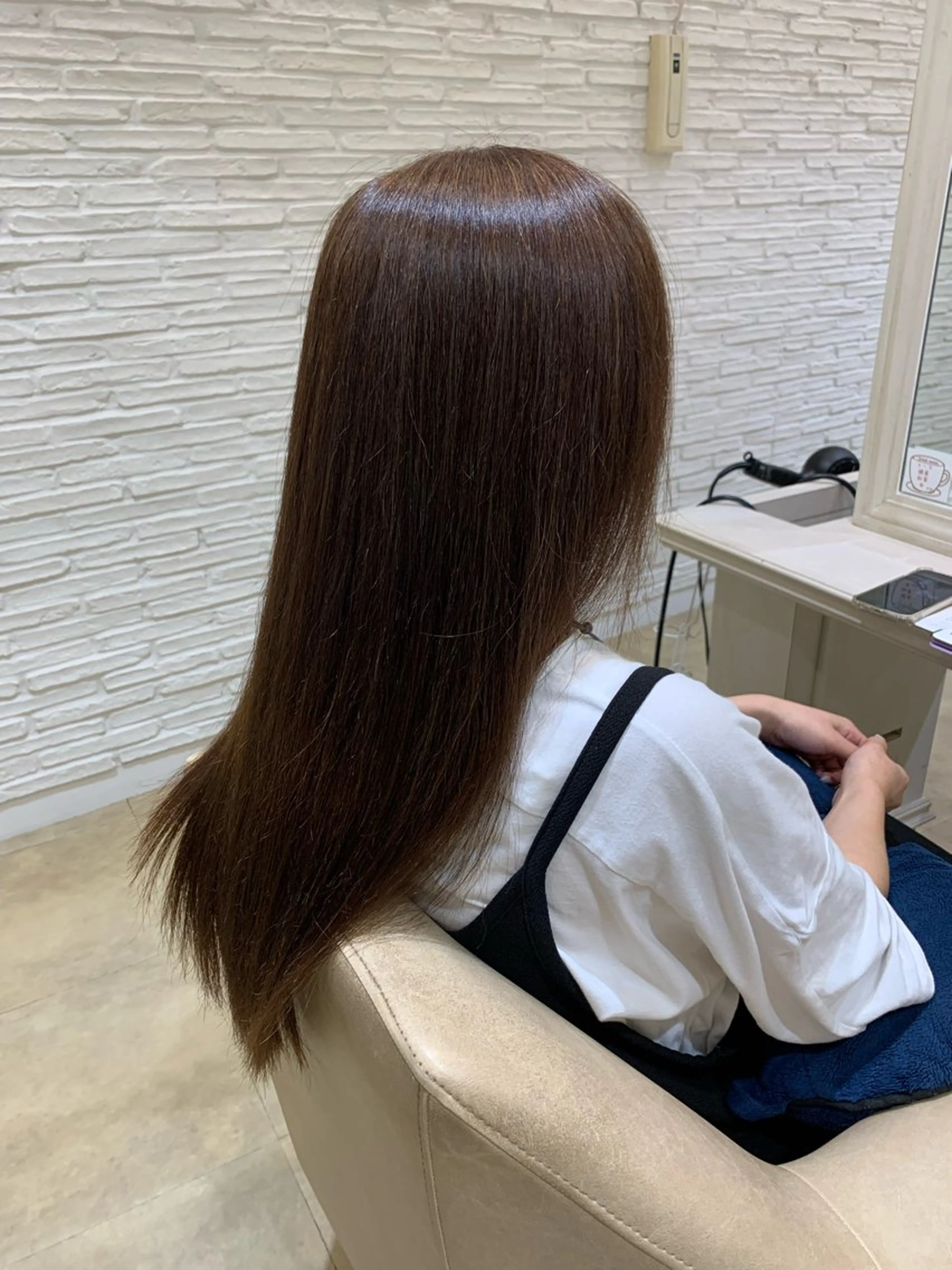 ロング 八代 諒のヘアスタイル