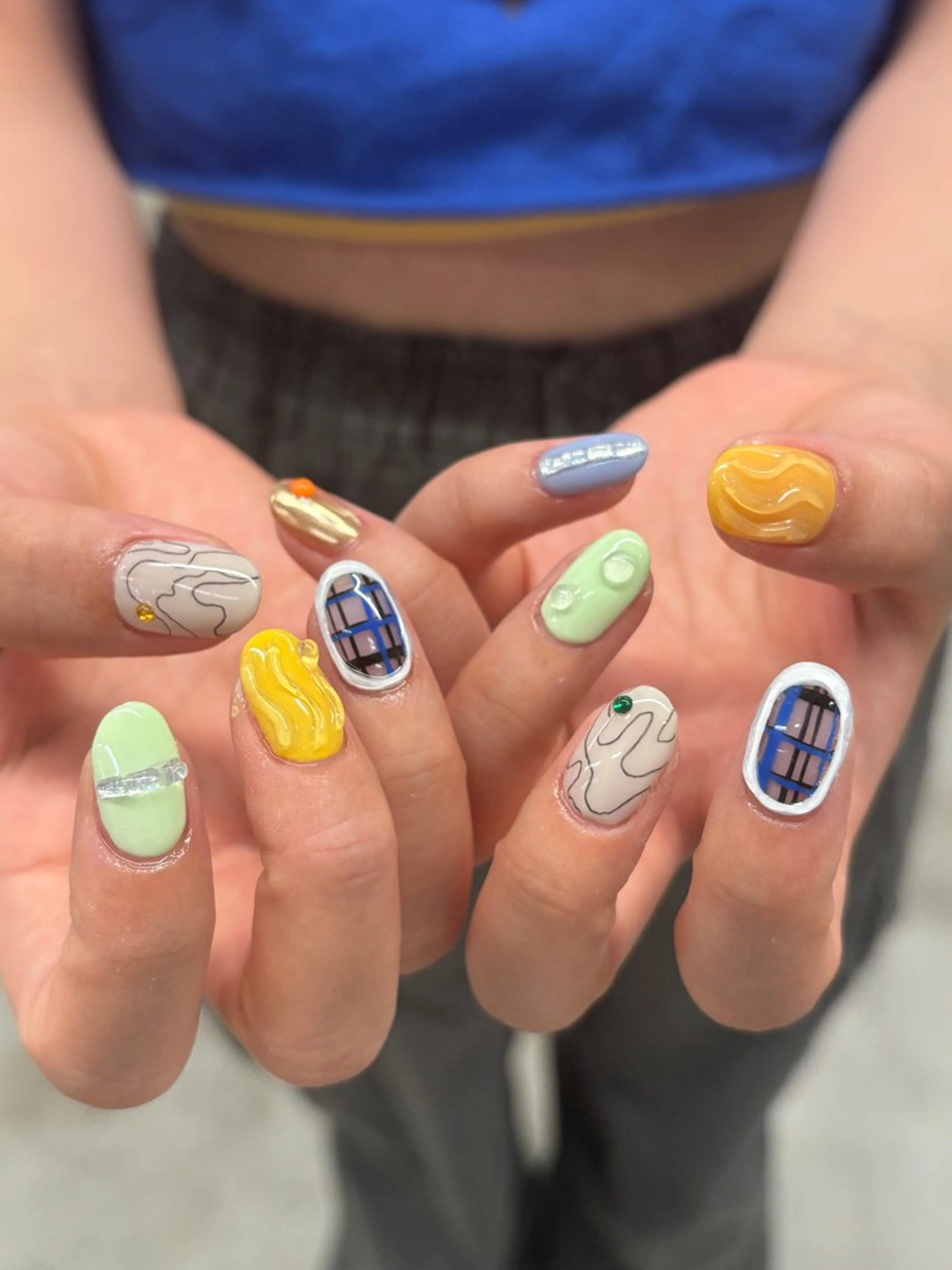 ネイル ぷっくりネイル ハンドネイル sister  mohawk所属・chika ／ nailのネイルデザイン