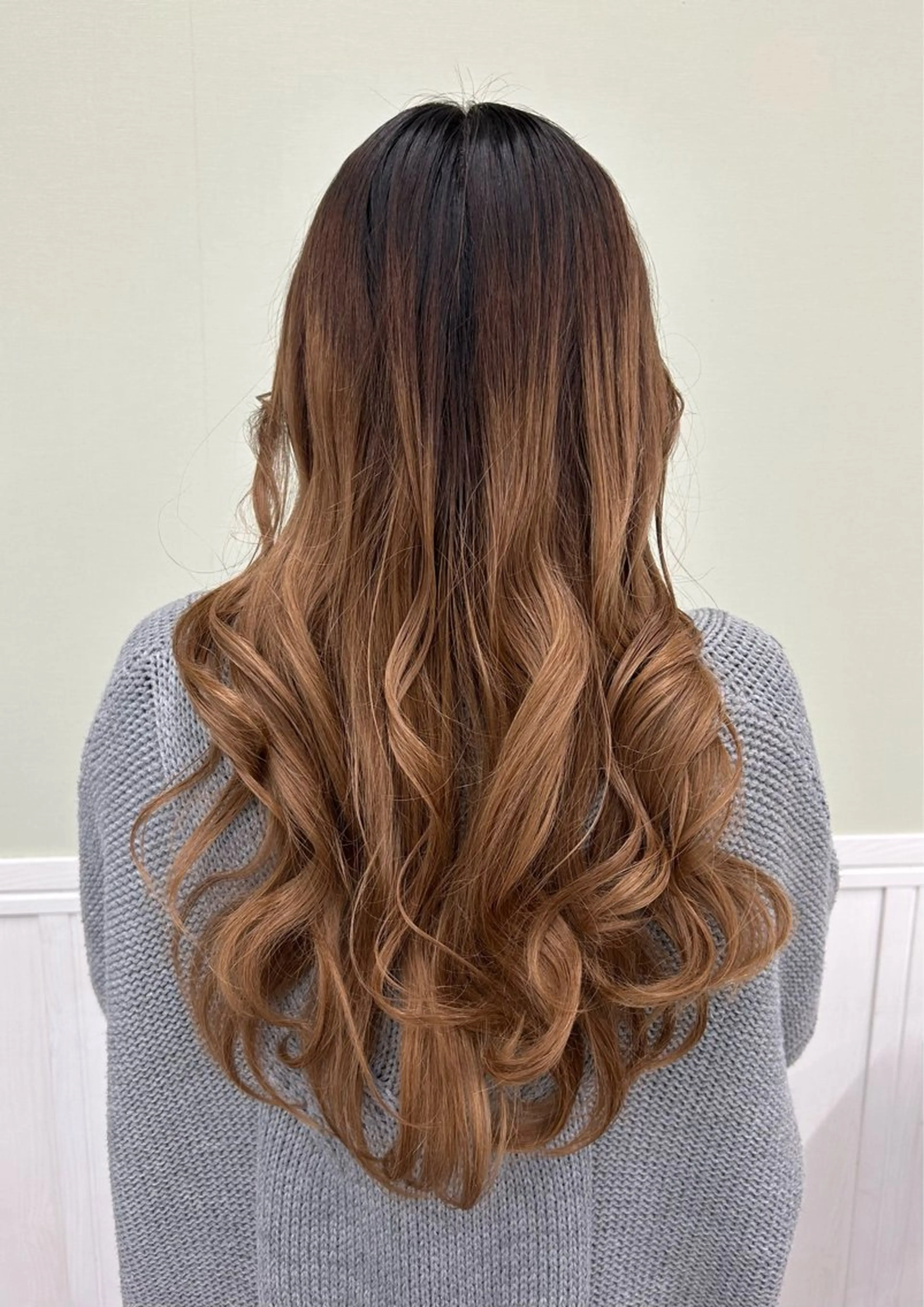 ロング chord seventh コードセブンス所属・Manaka ☺︎のヘアスタイル
