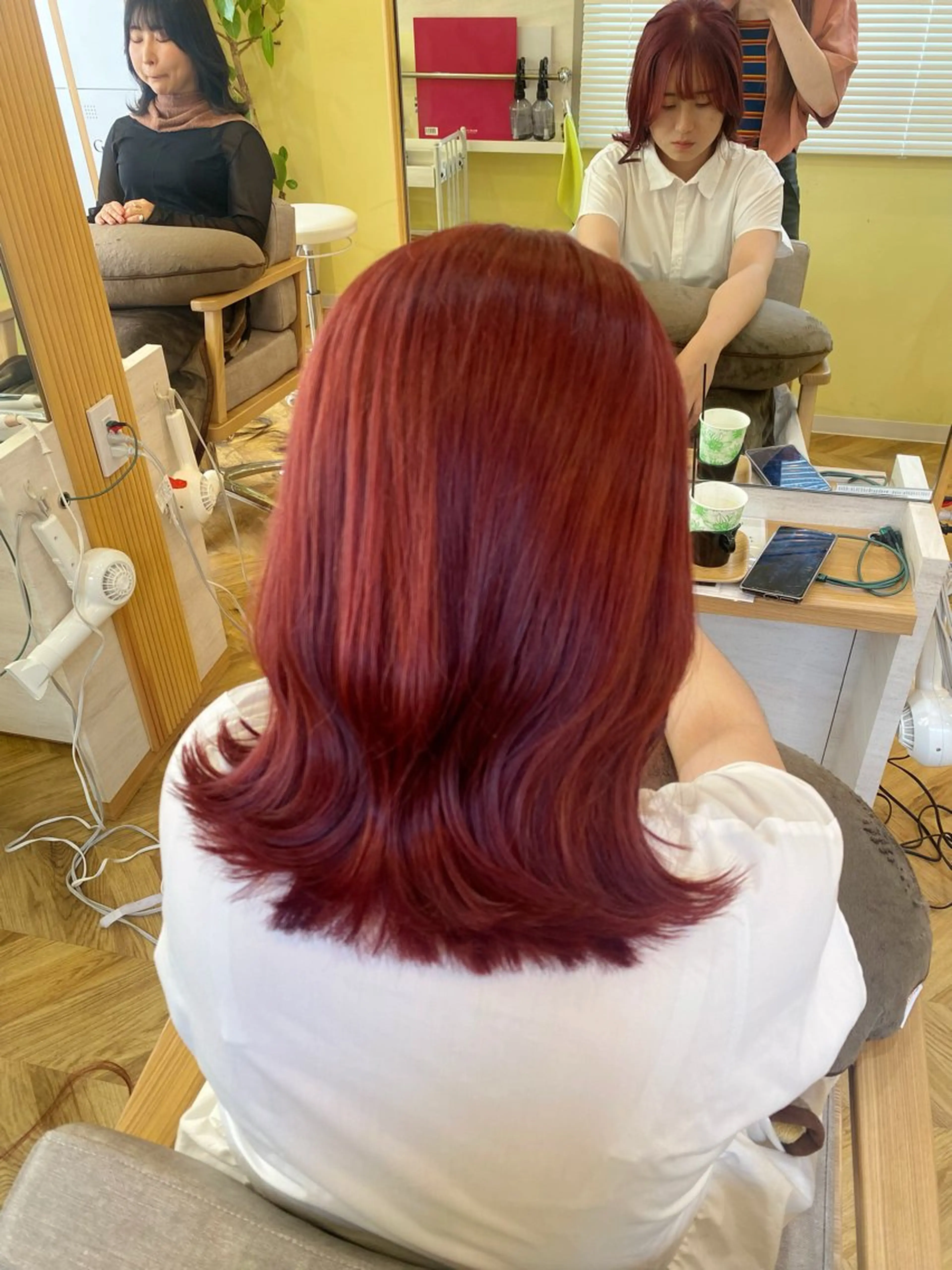 ミディアム ヘアカラー 南上 野々佳のヘアスタイル