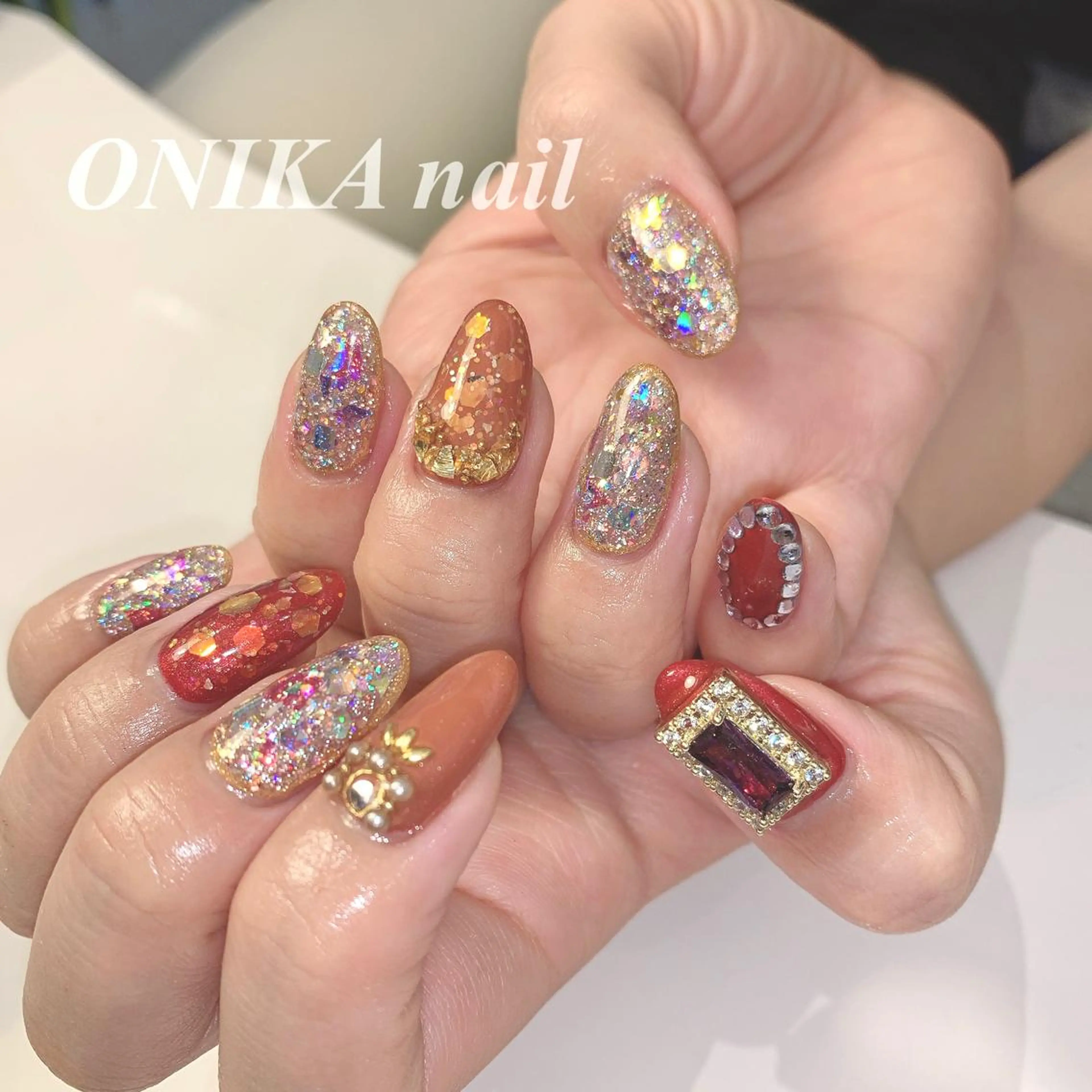 セミロング ONIKA Nail 青山通り店所属・ONIKAnail 青山通り店のネイルデザイン