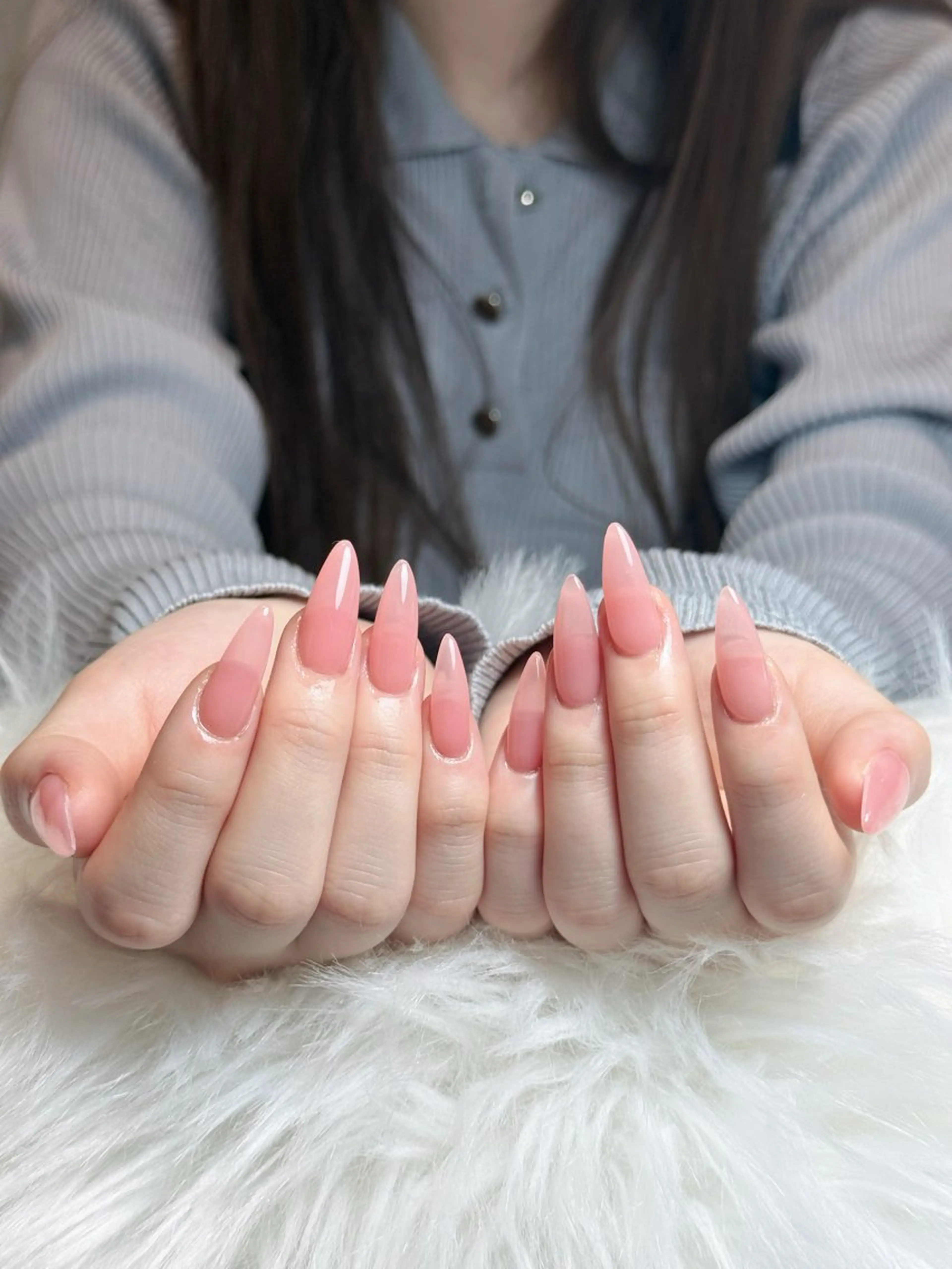 ネイル 長さ出し フレンチネイル ジェルネイル キラキラネイル 韓国ネイル Julli nail studio所属・Julli NailStudioのネイルデザイン